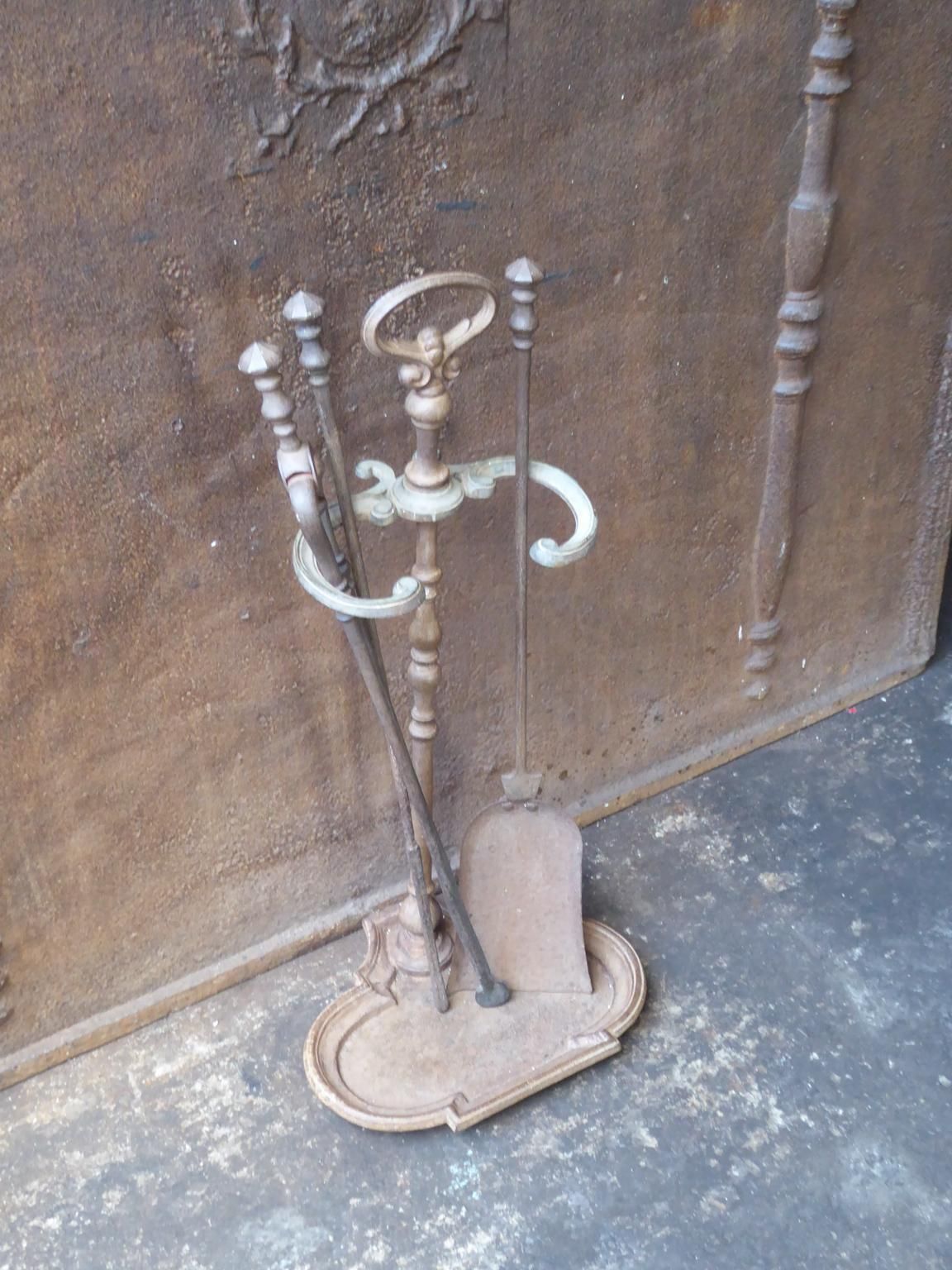 Antique English Victorian Fireplace Tools Or Fire Tools, 19th Century photo 491.0