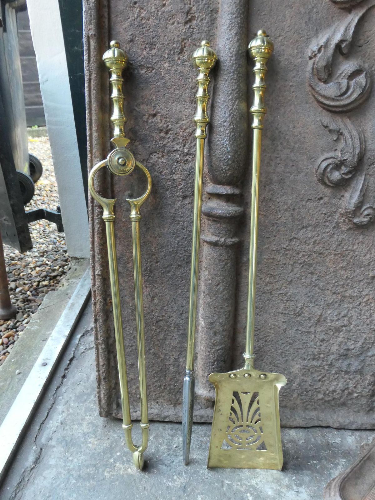 Antique English Polished Brass Victorian Style Fireplace Set, 19/20th C photo vintage