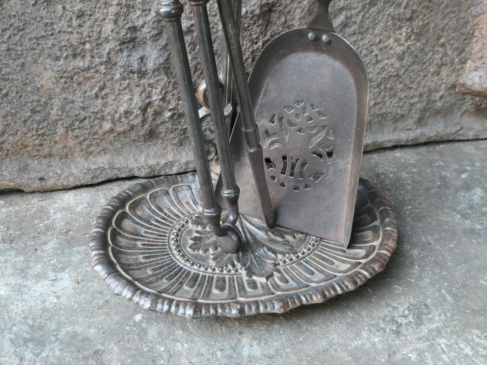 Small 19th C. English Victorian Fireplace Companion Set photo 593.0