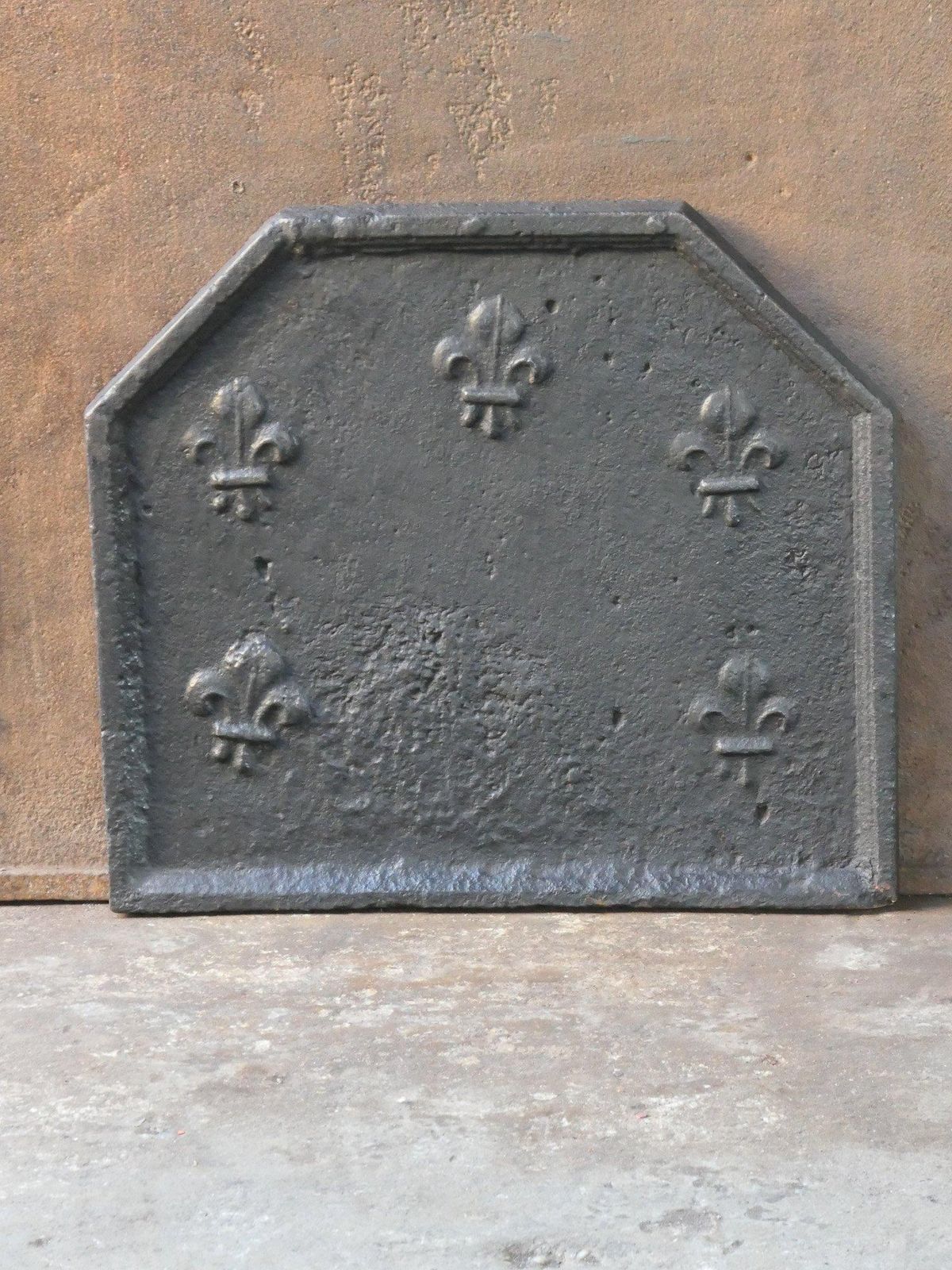 Early 18th Century French Louis XIV Fireback / Backsplash With Fleurs De Lys photo for sale