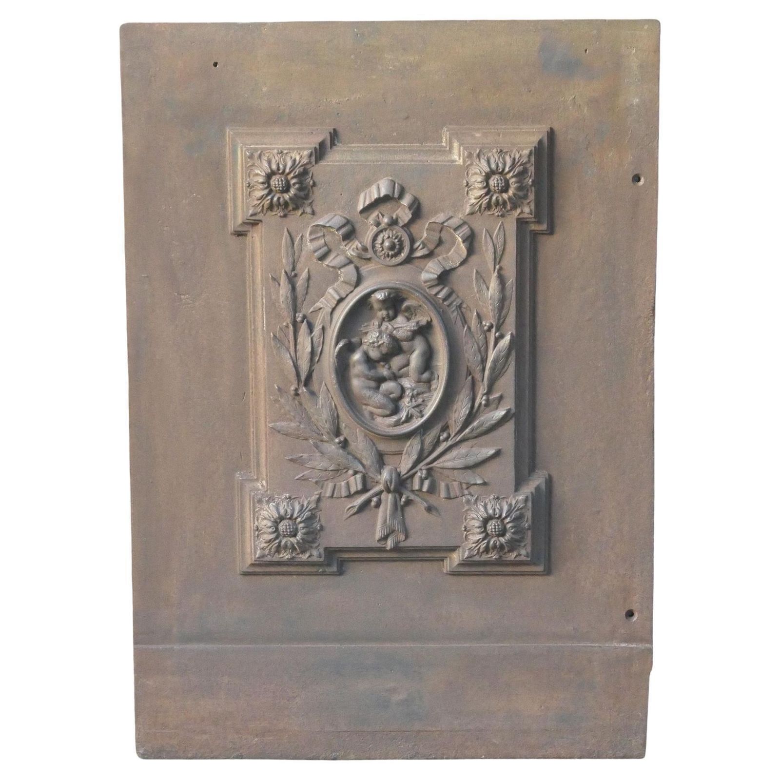 Belgian Victorian 'Cupids' Fireback / Backsplash, Early 20th Century