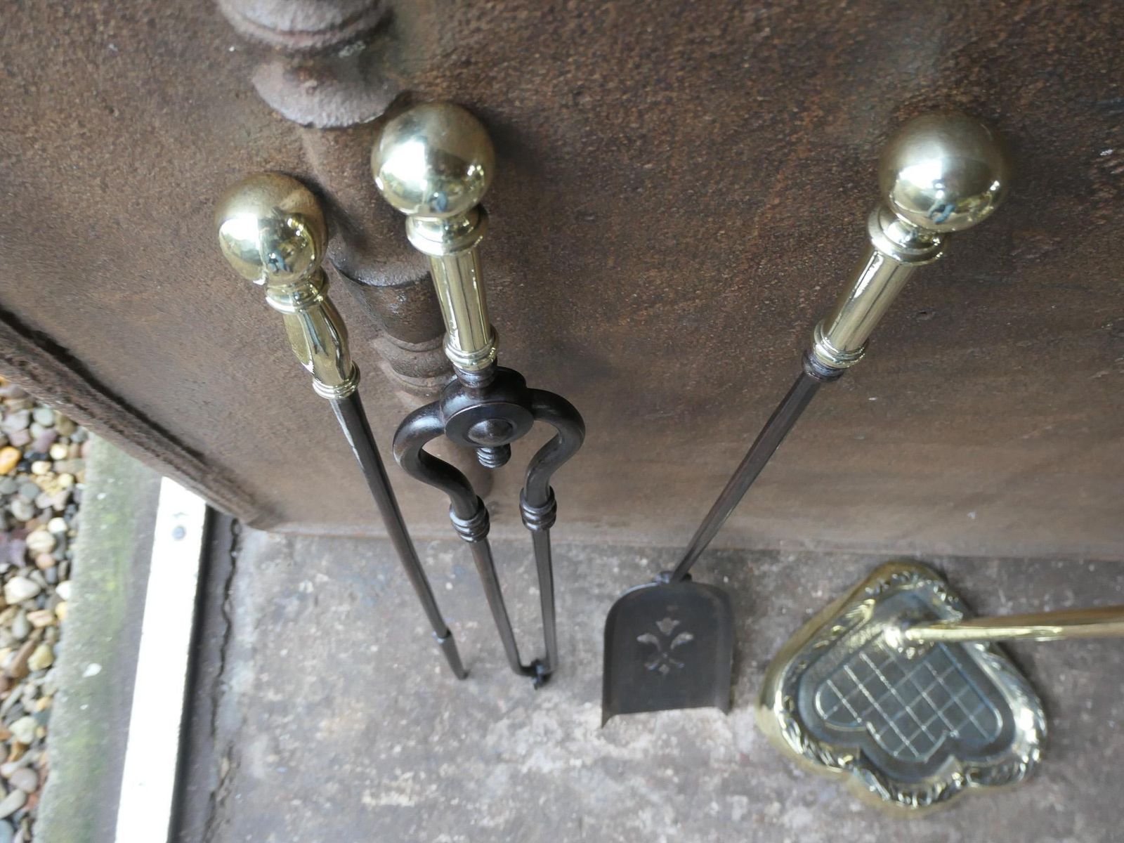 576.0 English Victorian Fireplace Tools Or Companion Set, 20th Century photo