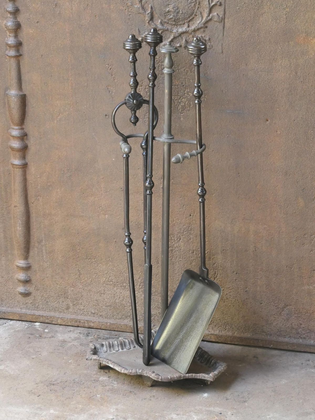 English Victorian Fireplace Tools Or Companion Set, 19th Century photo Home Fixtures
