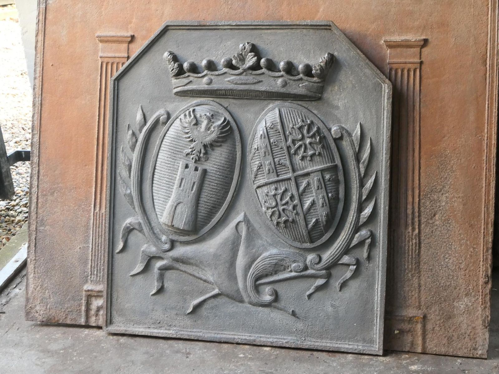 French Louis XIV Style 'Arms Of France' Fireback / Backsplash photo Home Fixtures