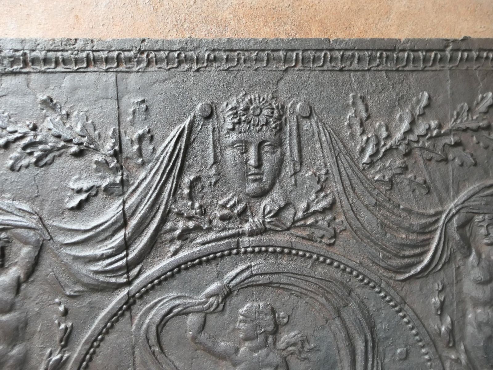 1088.0 Antique French Fireback / Backsplash With The Goddess Venus, 18th Century photo
