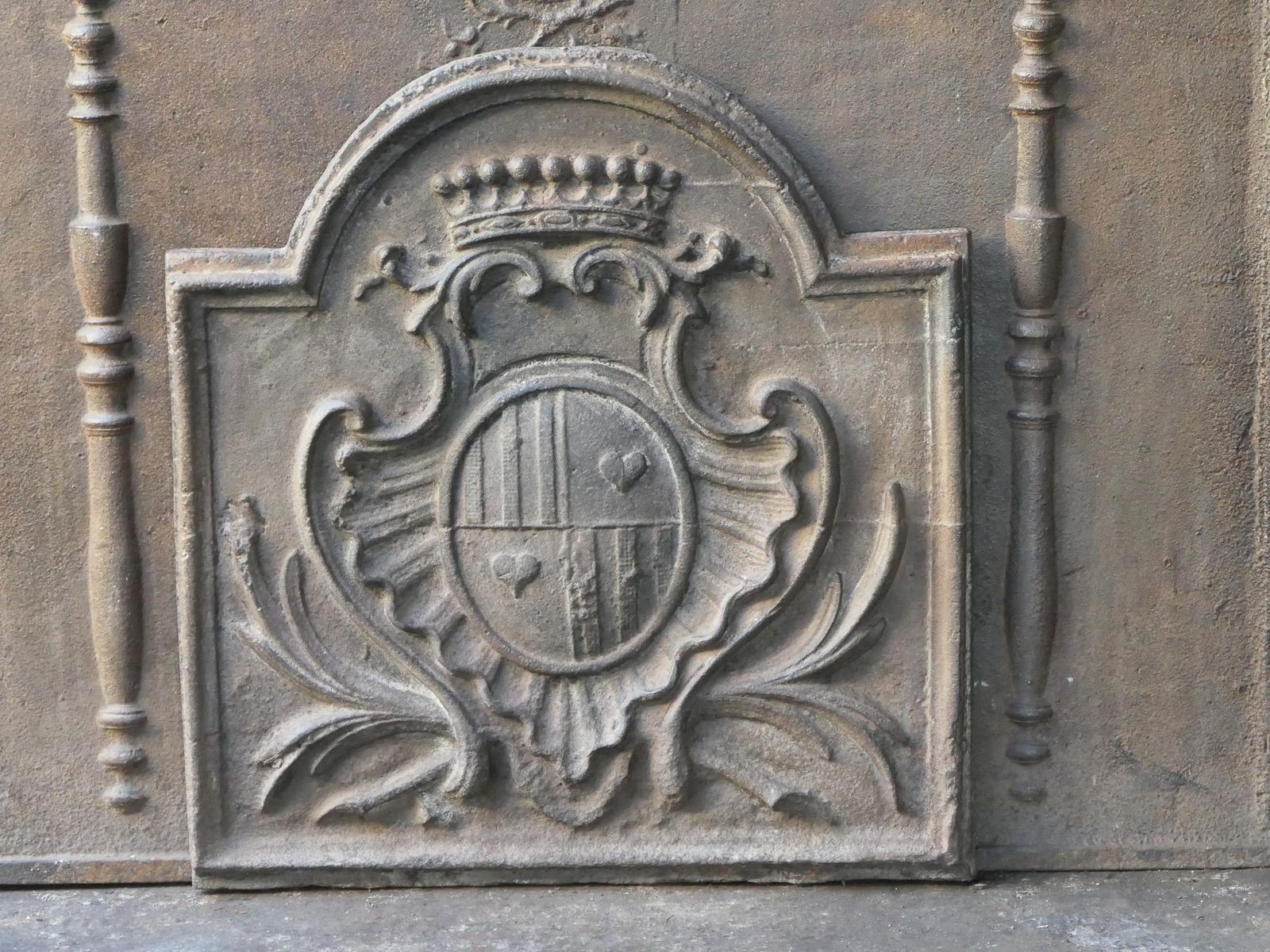 Antique French Louis XV Period 'Arms Of France' Fireback / Backsplash photo Home Fixtures