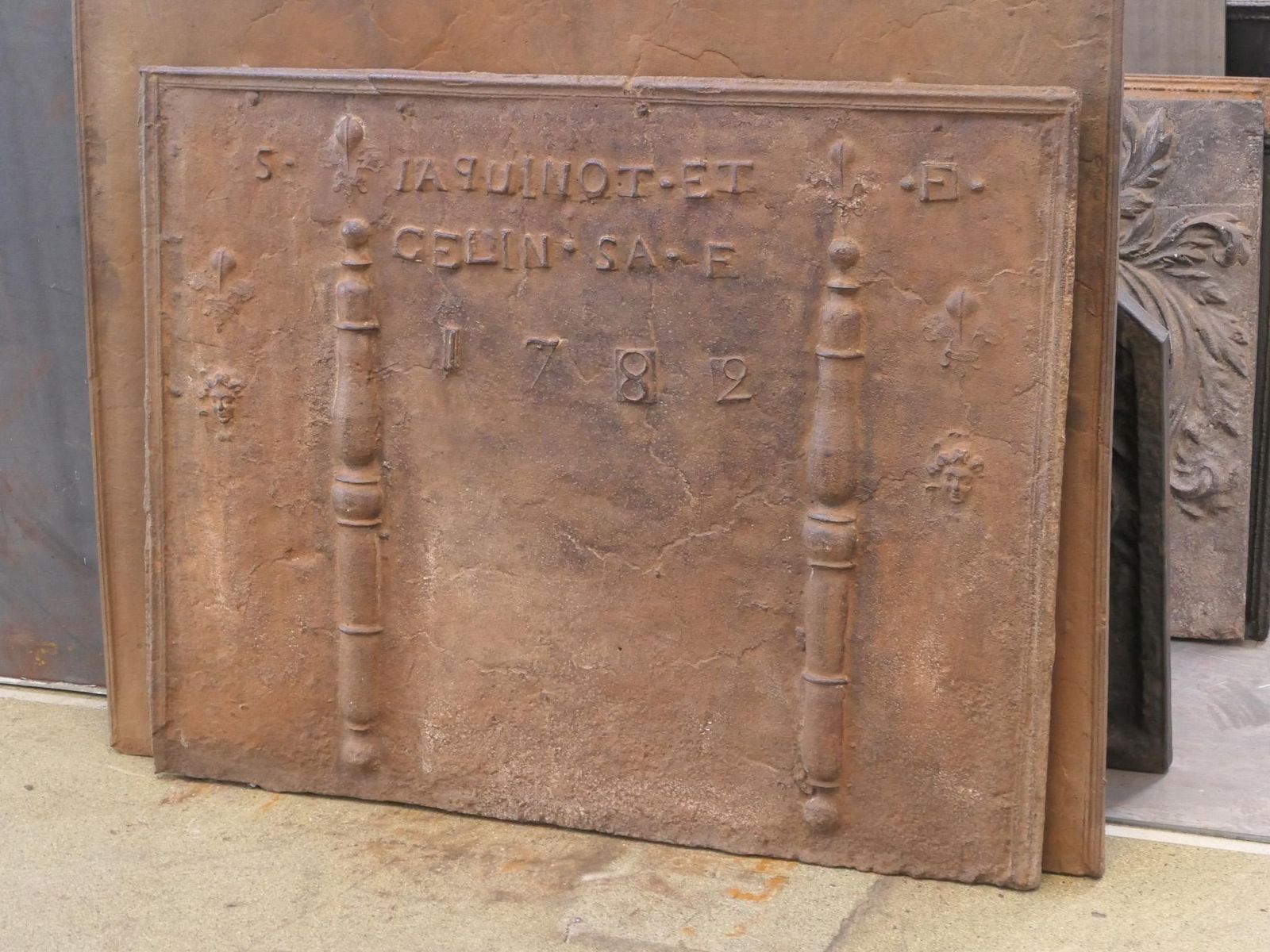18th Century Louis XV 'Pillars With Fleurs De Lys' Fireback / Backsplash photo Home Fixtures
