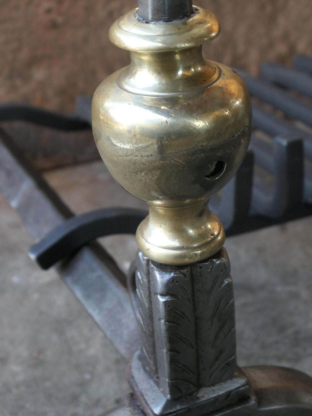 photo buy 18th Century French Louis XV Fireplace Log Grate