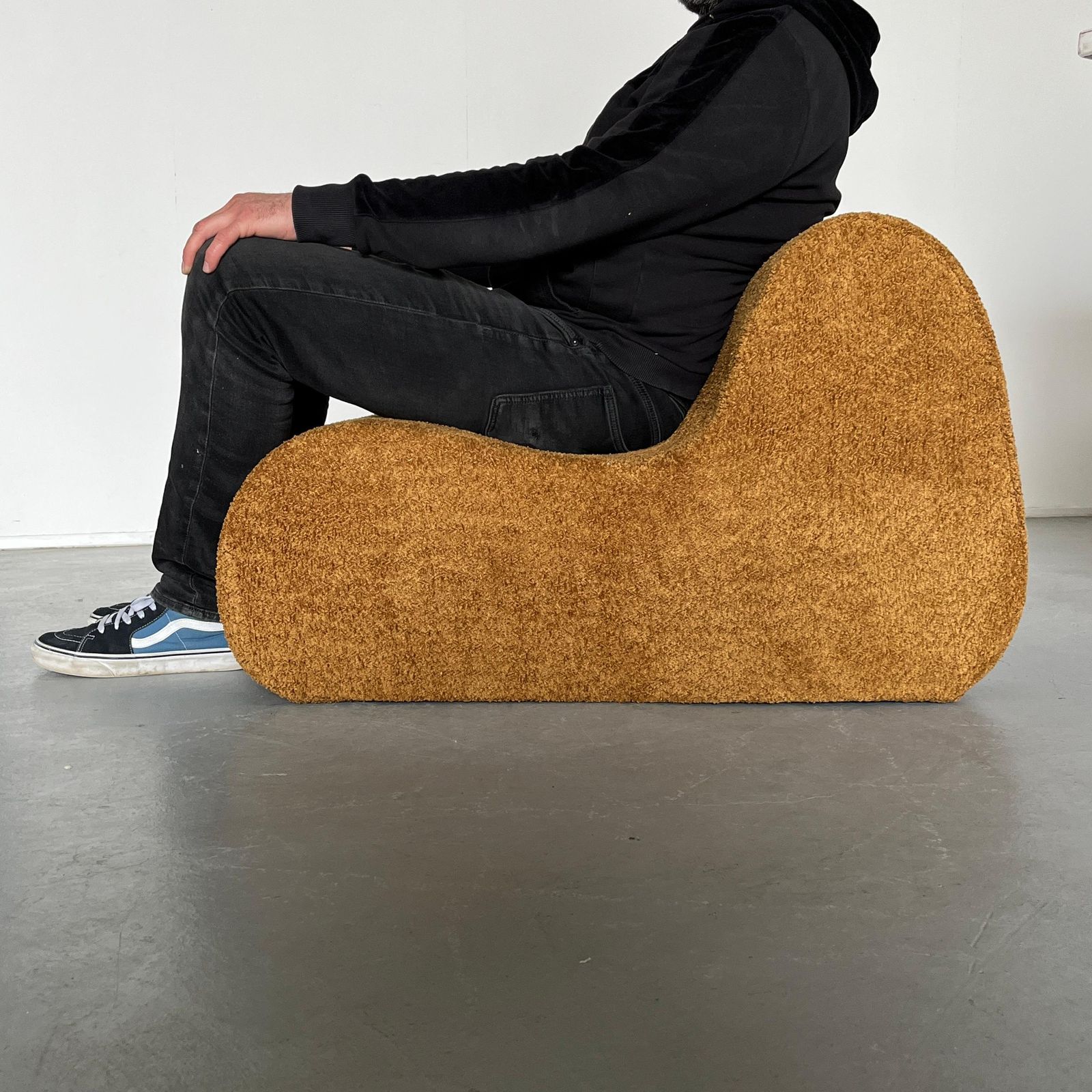 photo vintage Italian Mid Century Modular Sofa Or Seating Set In Ochre Boucle, 1970s Italy
