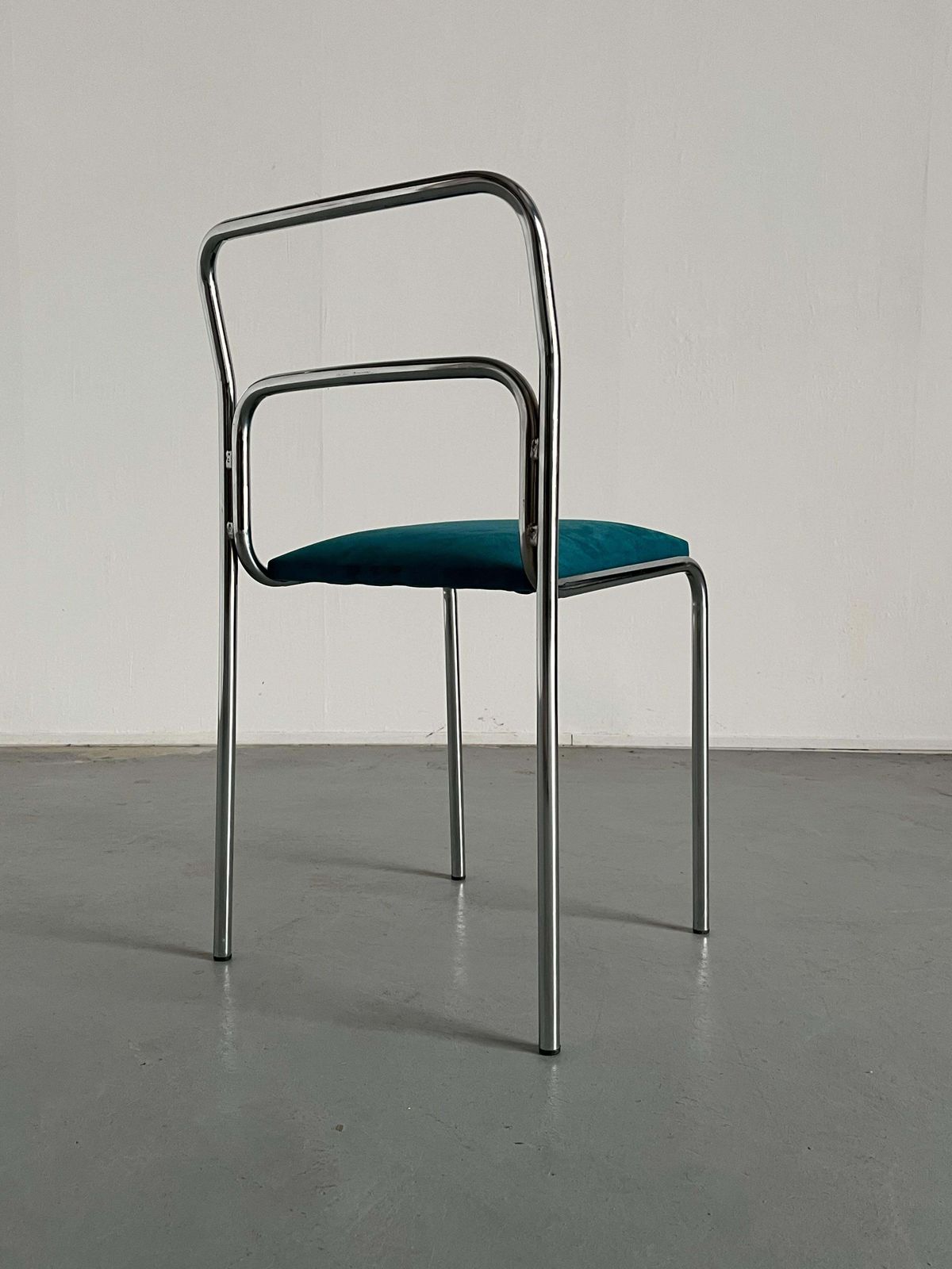 Vintage Italian Bauhaus Chrome Tubular Steel And Green Velvet Chairs, 80s photo vinterior