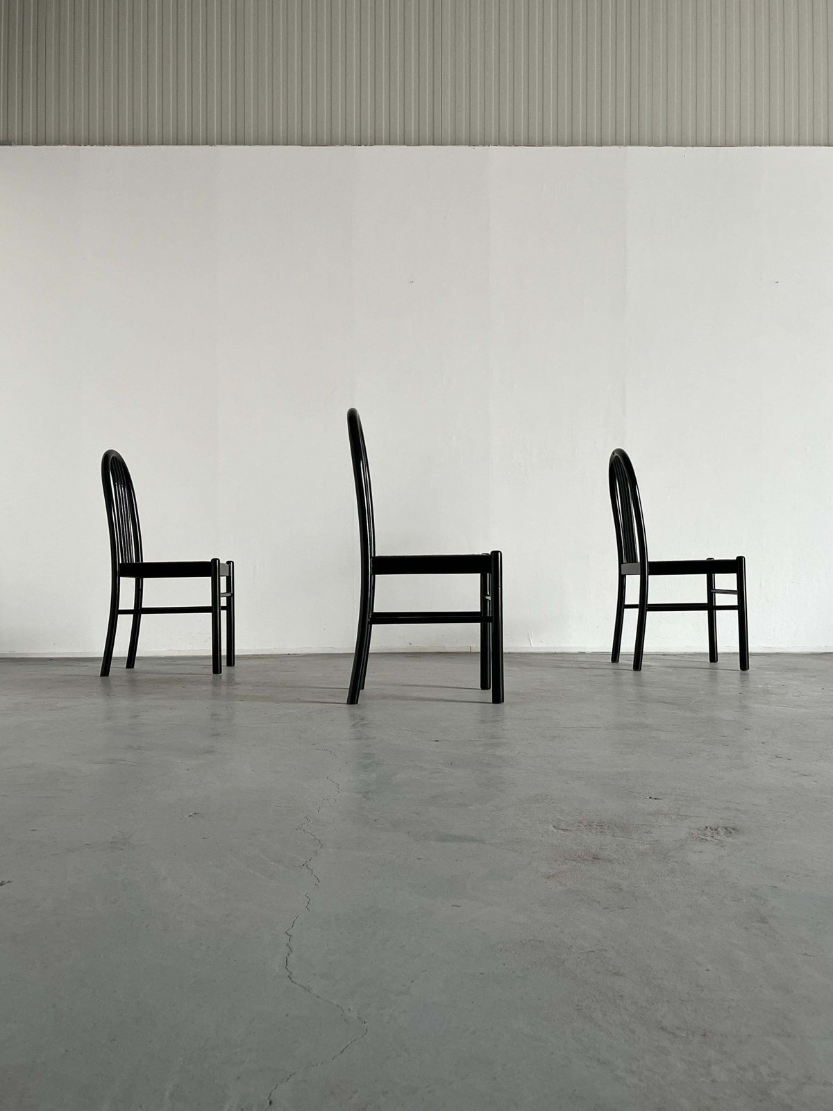 1 Of 30 Vintage Italian Mid Century Modern Bentwood Bistro Chairs, 1970s Italy photo for sale