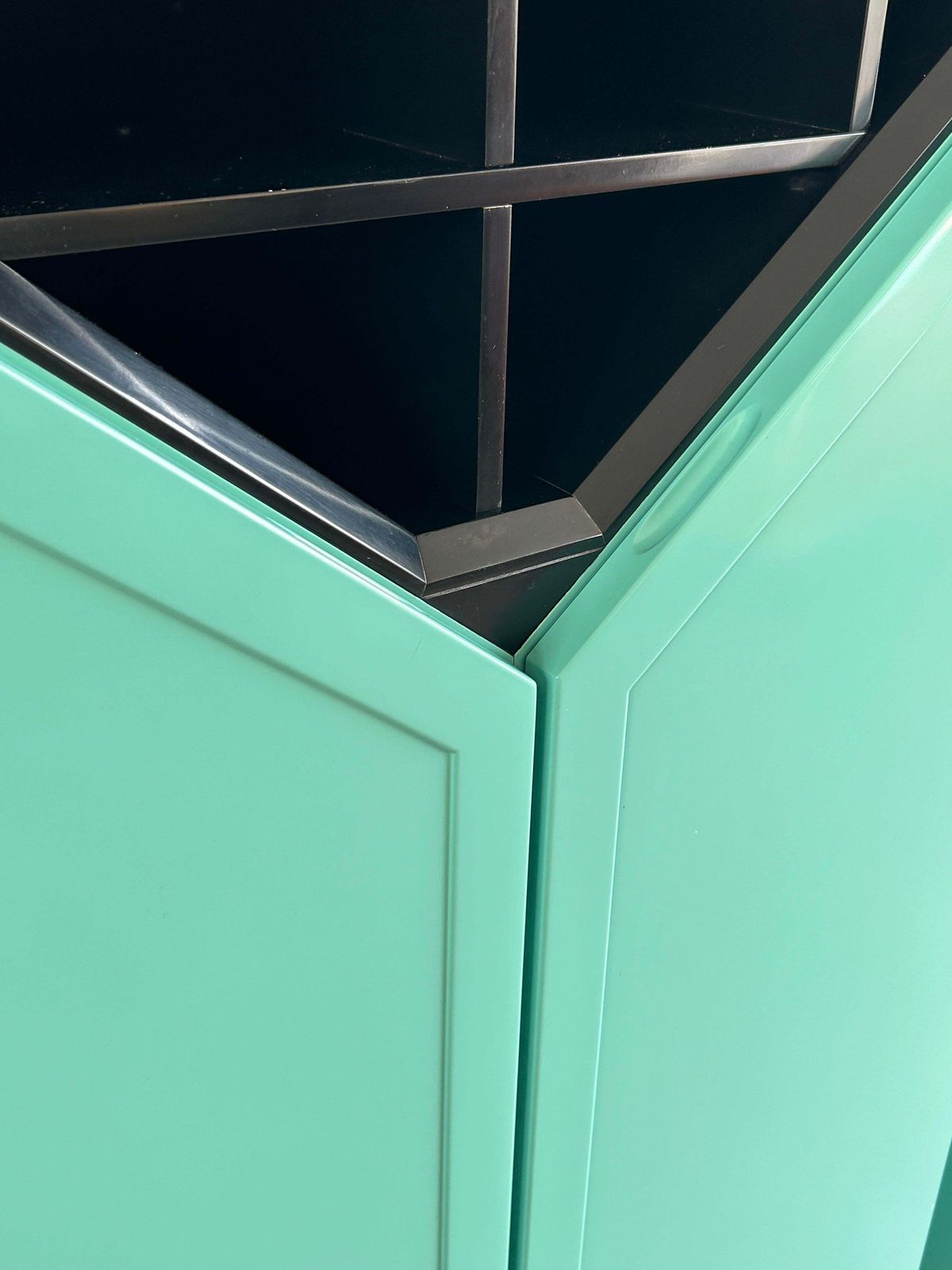 photo vintage Pair Of Postmodern Memphis Style Bar Cabinets By Kapo Möbelwerkstätte, 1980s