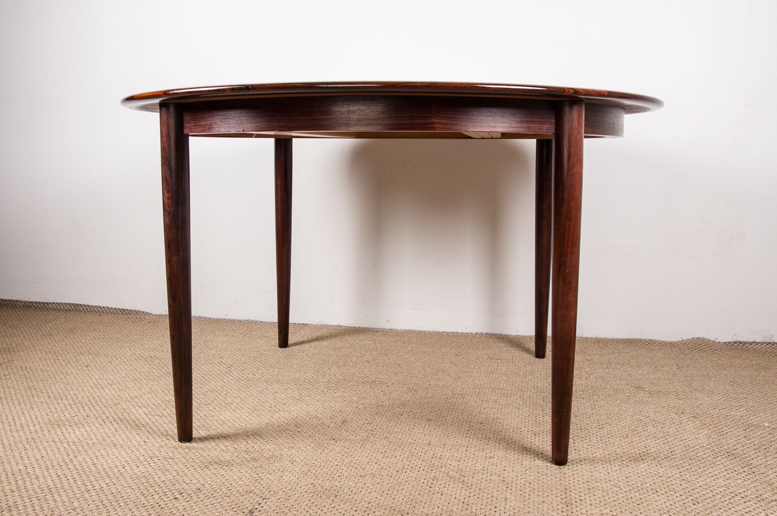 Table à manger danoise extensible en palissandre Sibast modèle 55, par Arne Vodder, 1958. photo vintage