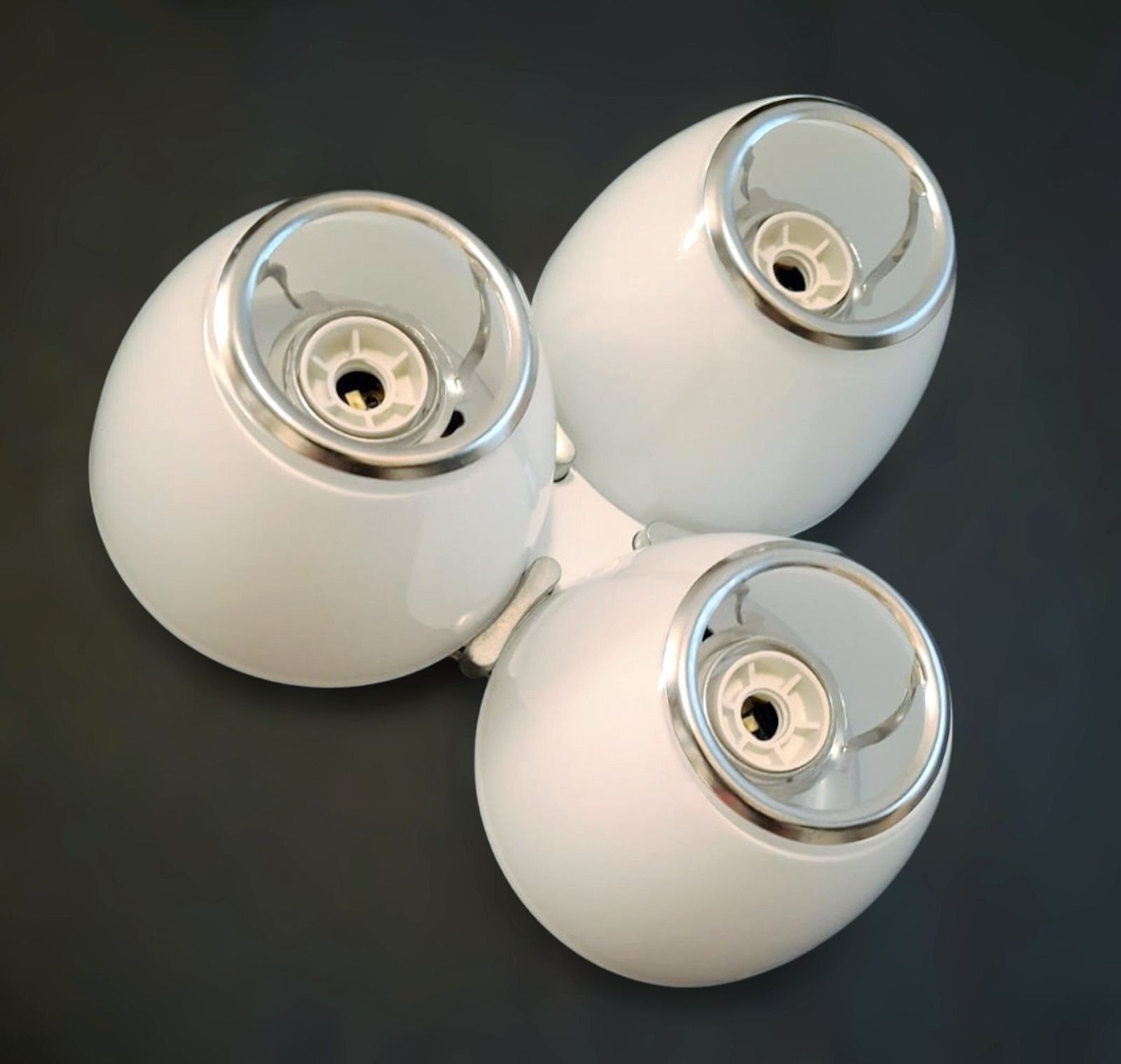 Pair Of "Deltakalias" Sconces By Artemide photo 2164.0