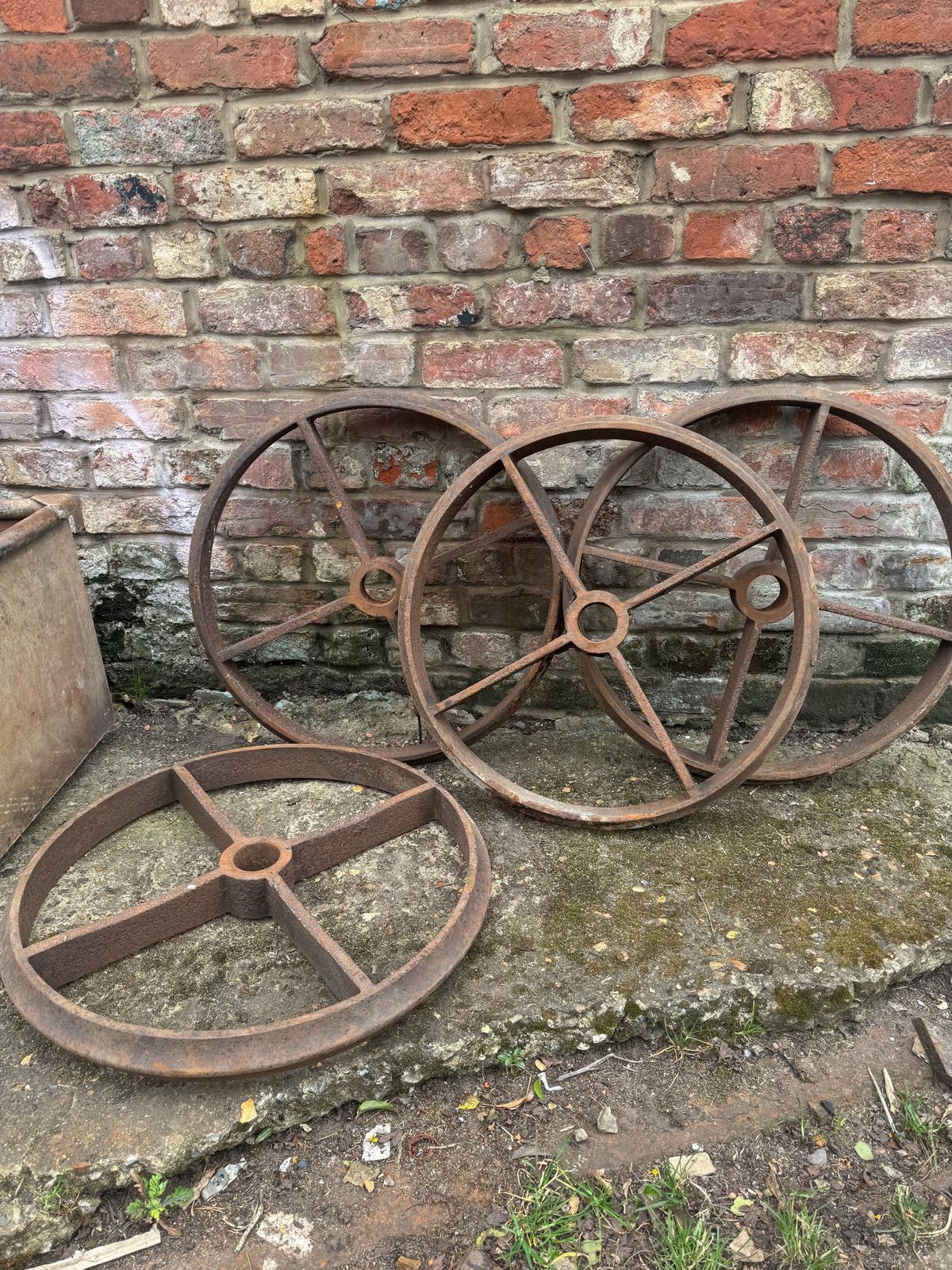 Large Cambridge Roller Wheels / Antique Salvage / Shepherds Hut Wheels Set Of 4 / Garden Decor / Feature / Decoration / Ornament