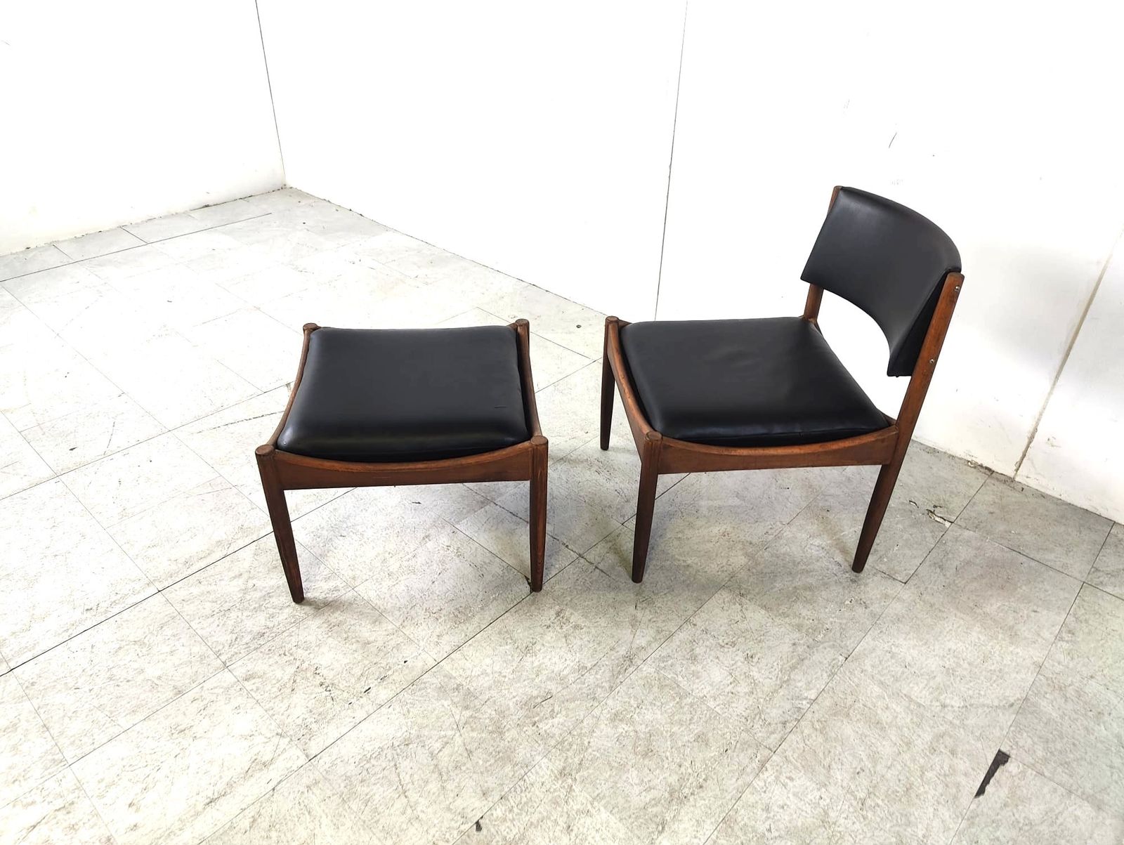 photo furniture Mid Century Scandinvian Lounge Chair, 1960s