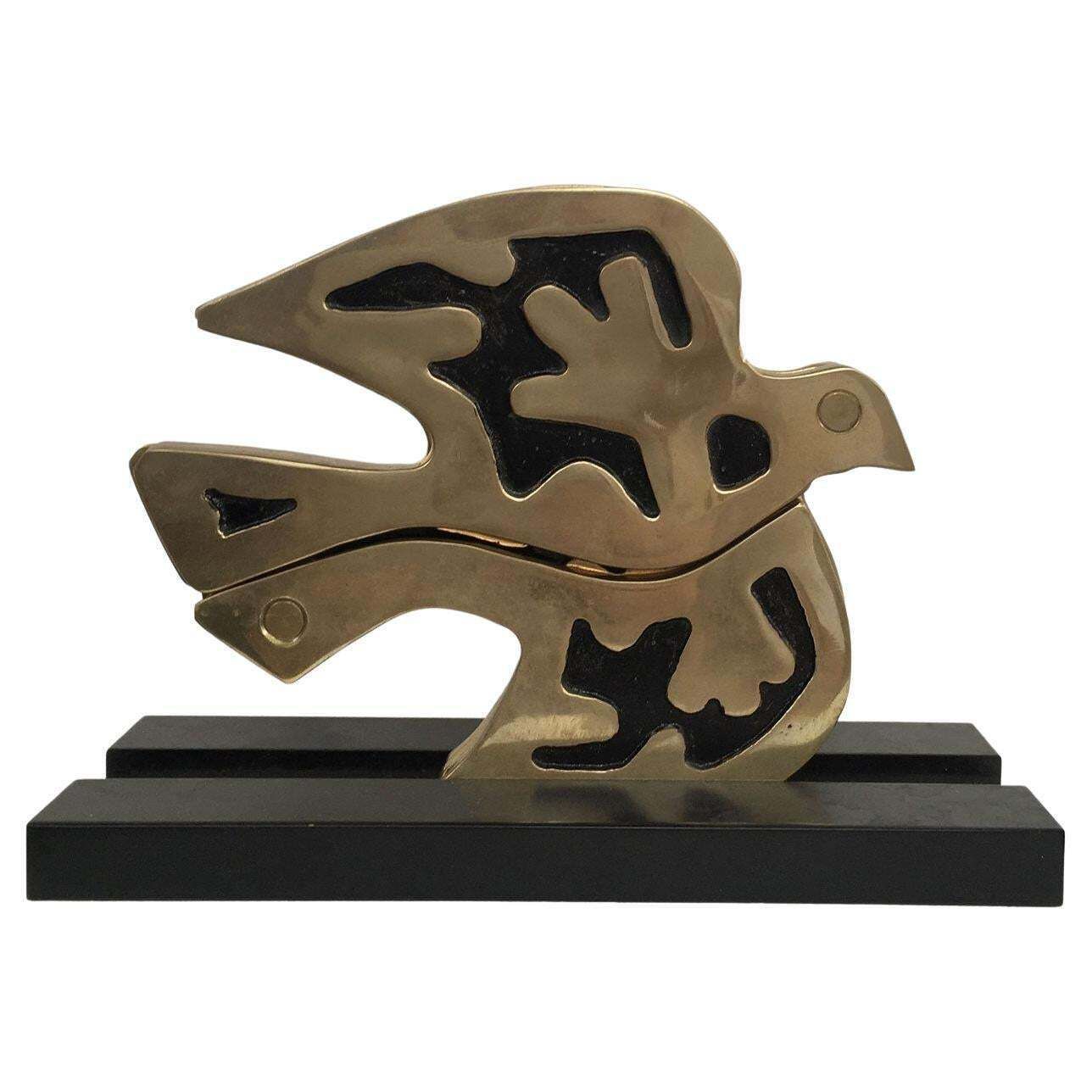 1980 Italy Abstract Bronze Sculpture Bruno Chersicla  Colomba Dove