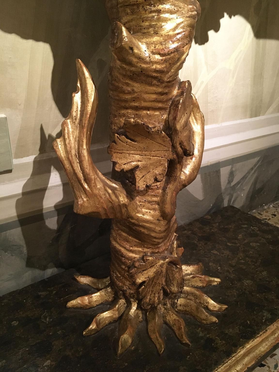 1650 Italy Giltwood Carved Console With Leaves And Bunches Of Grapes photo vinterior
