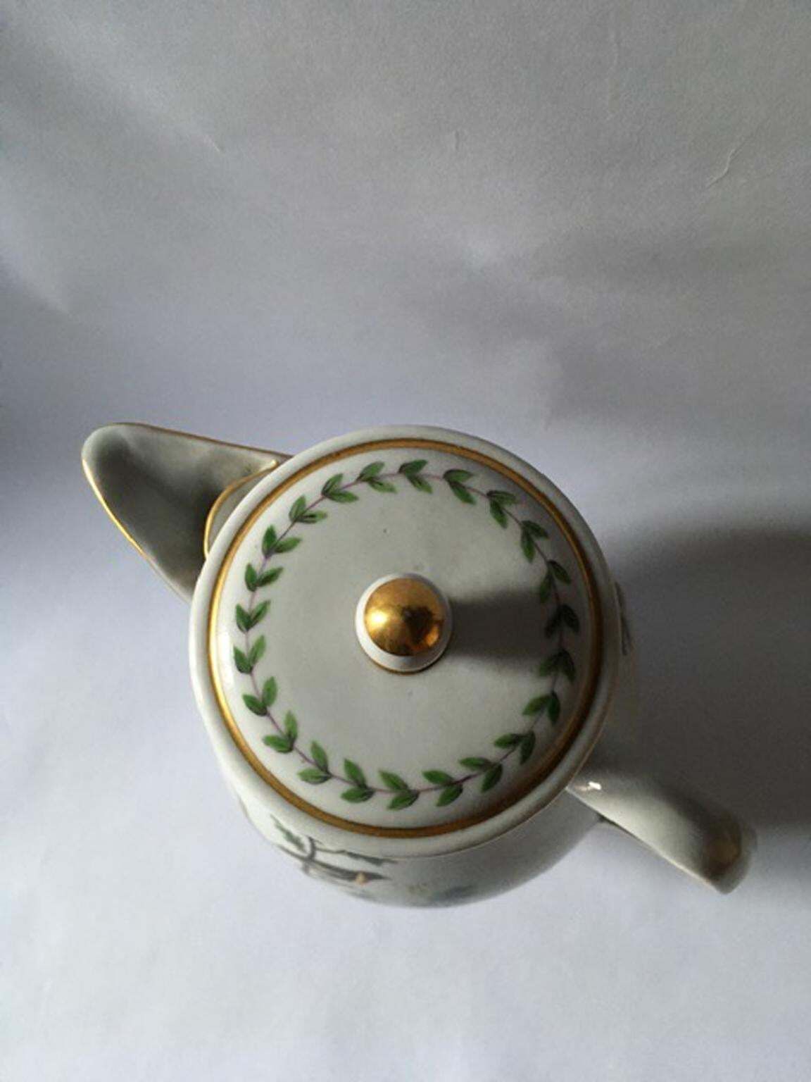 Italy Richard Ginori Mid 18th Century Porcelain Coffee Pot photo vinterior