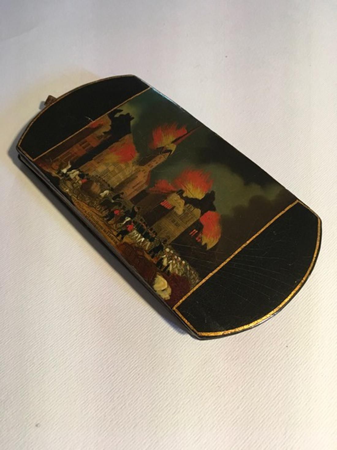 photo for sale Mid 19th Century Decorative Lacquered Wooden Tobacco Snuff Box Black