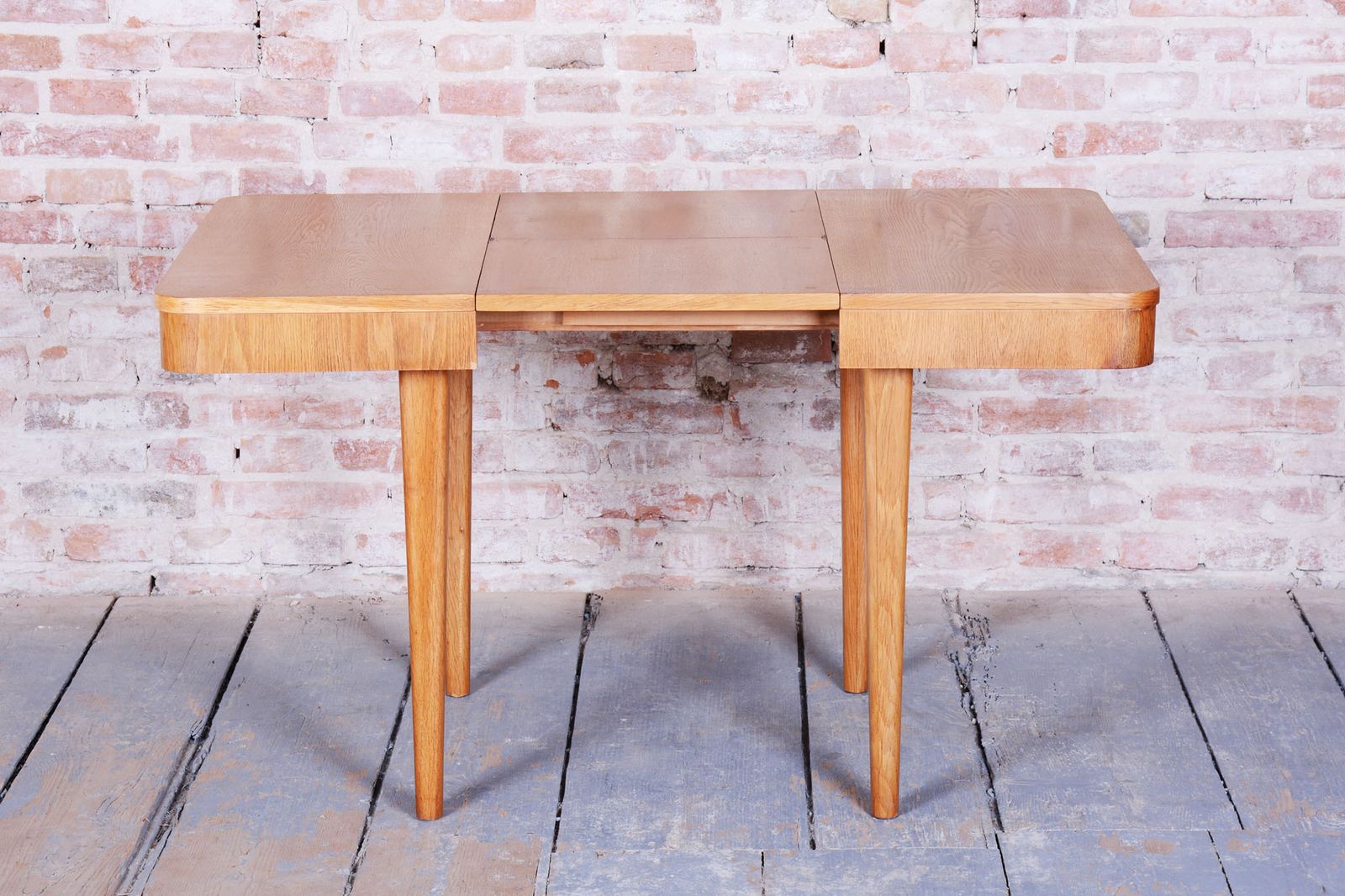 photo buy Extendable Art Deco Dining Table, By Jindřich Halabala, Up Závody, Czech, 1940s