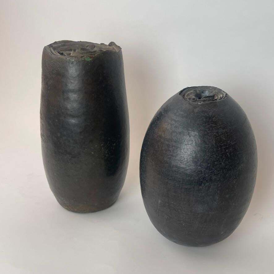 Late 20th Century Pair Of Italian Sculptural Black Stoneware Vases By L. Leandri photo furniture