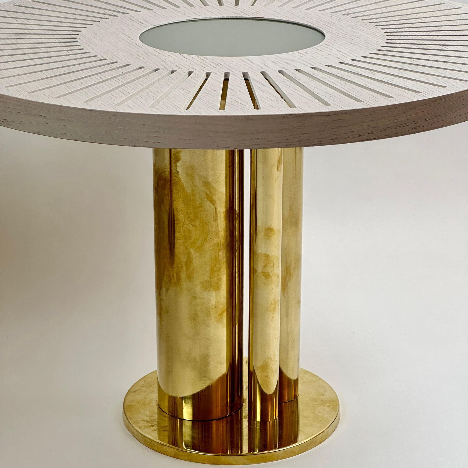 Late 20th Century Pair Of Round Ash Wood W/ Opaline Glass & Brass Side Tables photo vintage