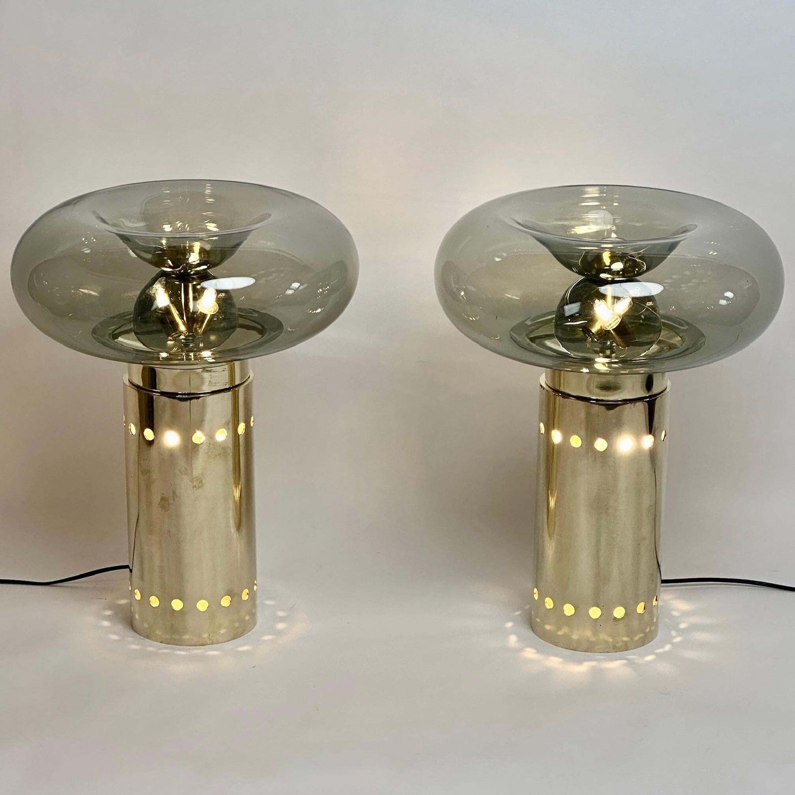 Late 20th Century Pair Of Brass & Smoked Grey Blown Murano Art Glass Table Lamps photo furniture