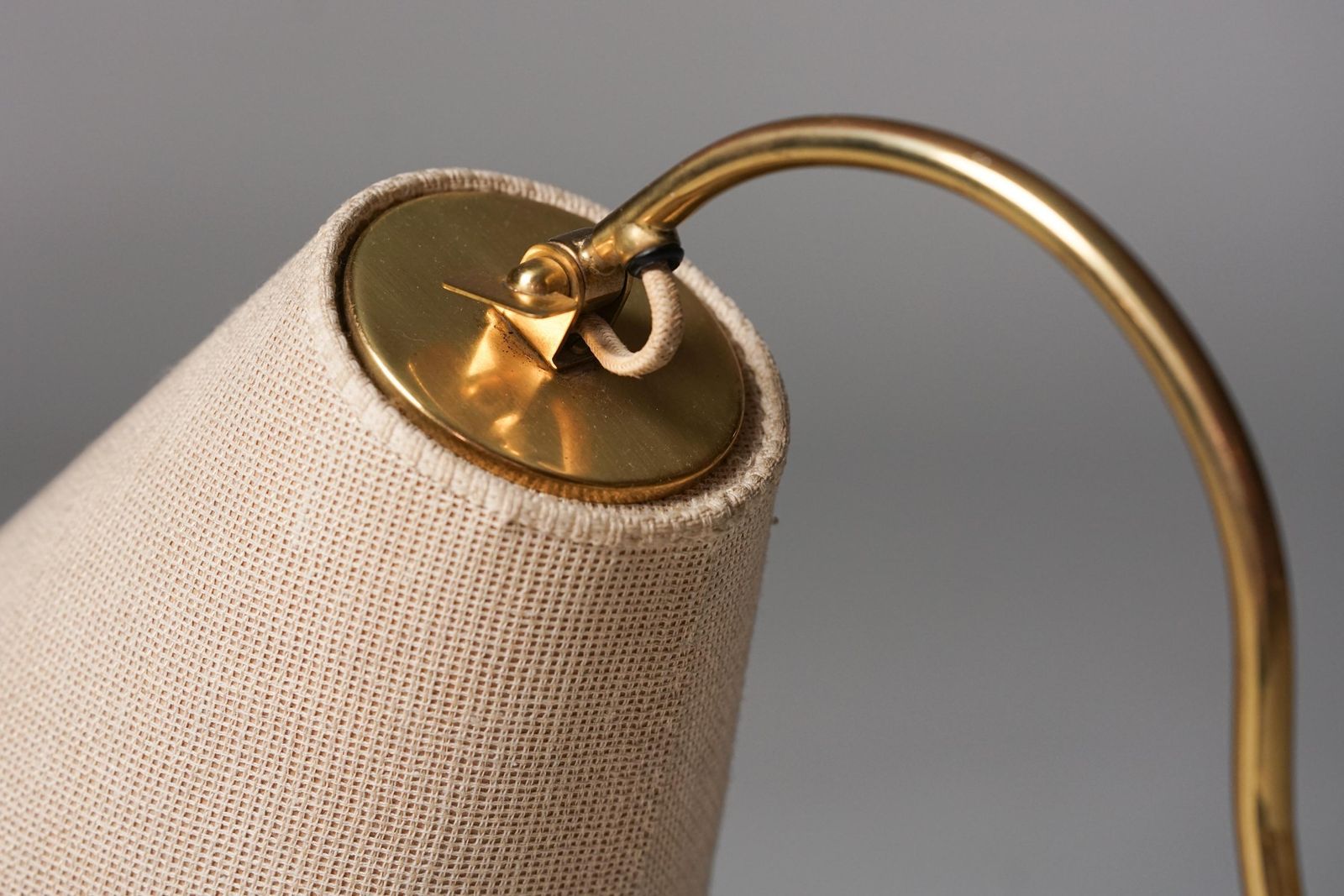 photo furniture Model 9201 Table Lamp, Paavo Tynell, Taito Oy, 1940/1950s
