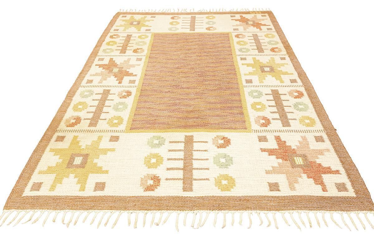 Scandinavian Rug Rollakan Signed As photo furniture