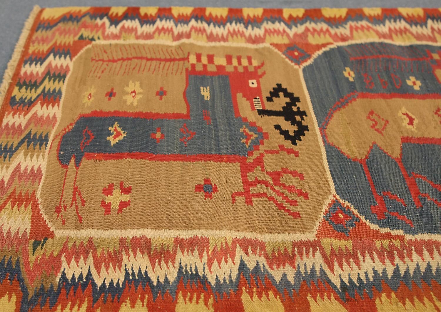 Antique Swedish Horse Design Beige And Blue Textile, 19th Century photo 5095.0