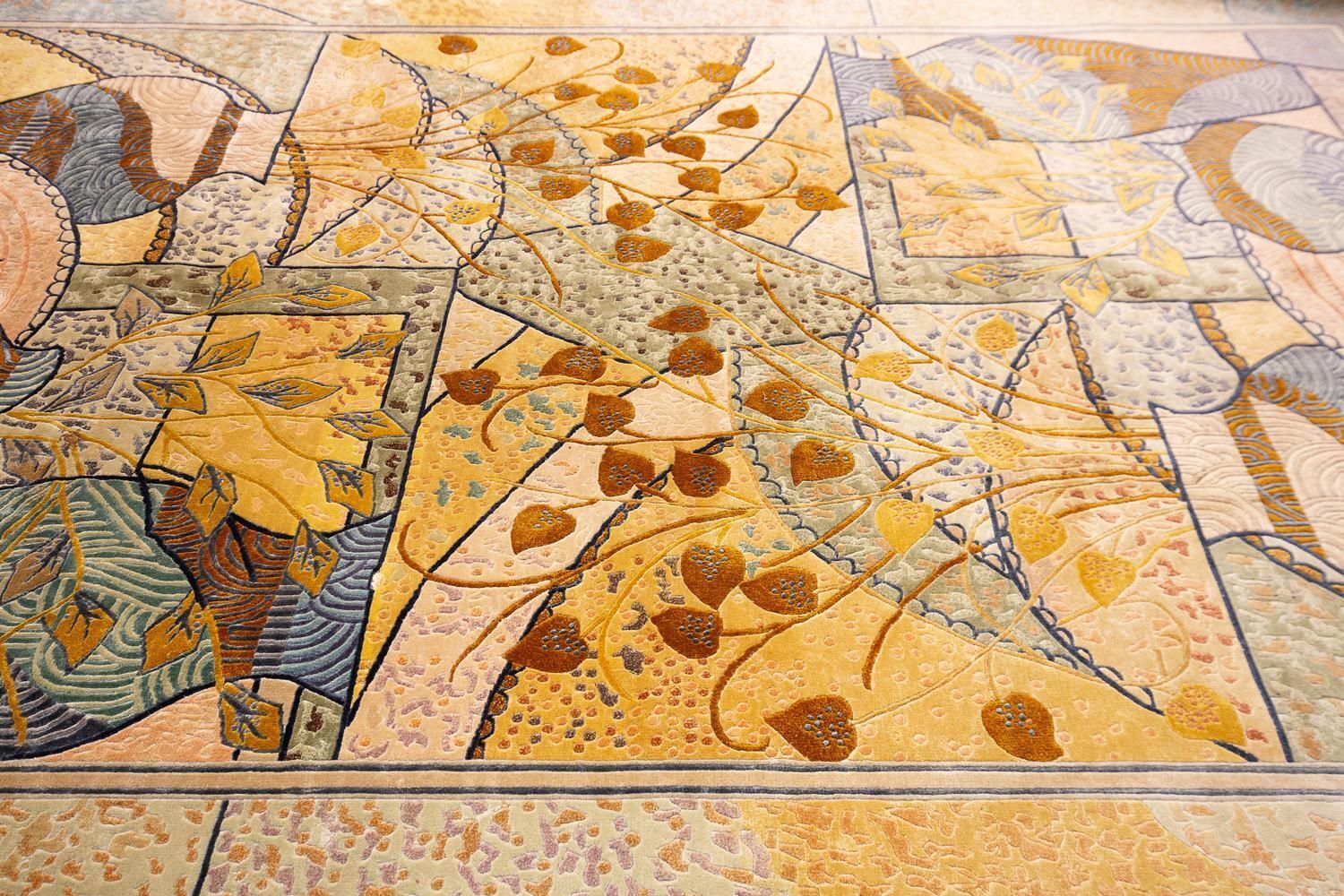 Chinese Art Deco Silk Rug Late 20th Century photo 4161.0