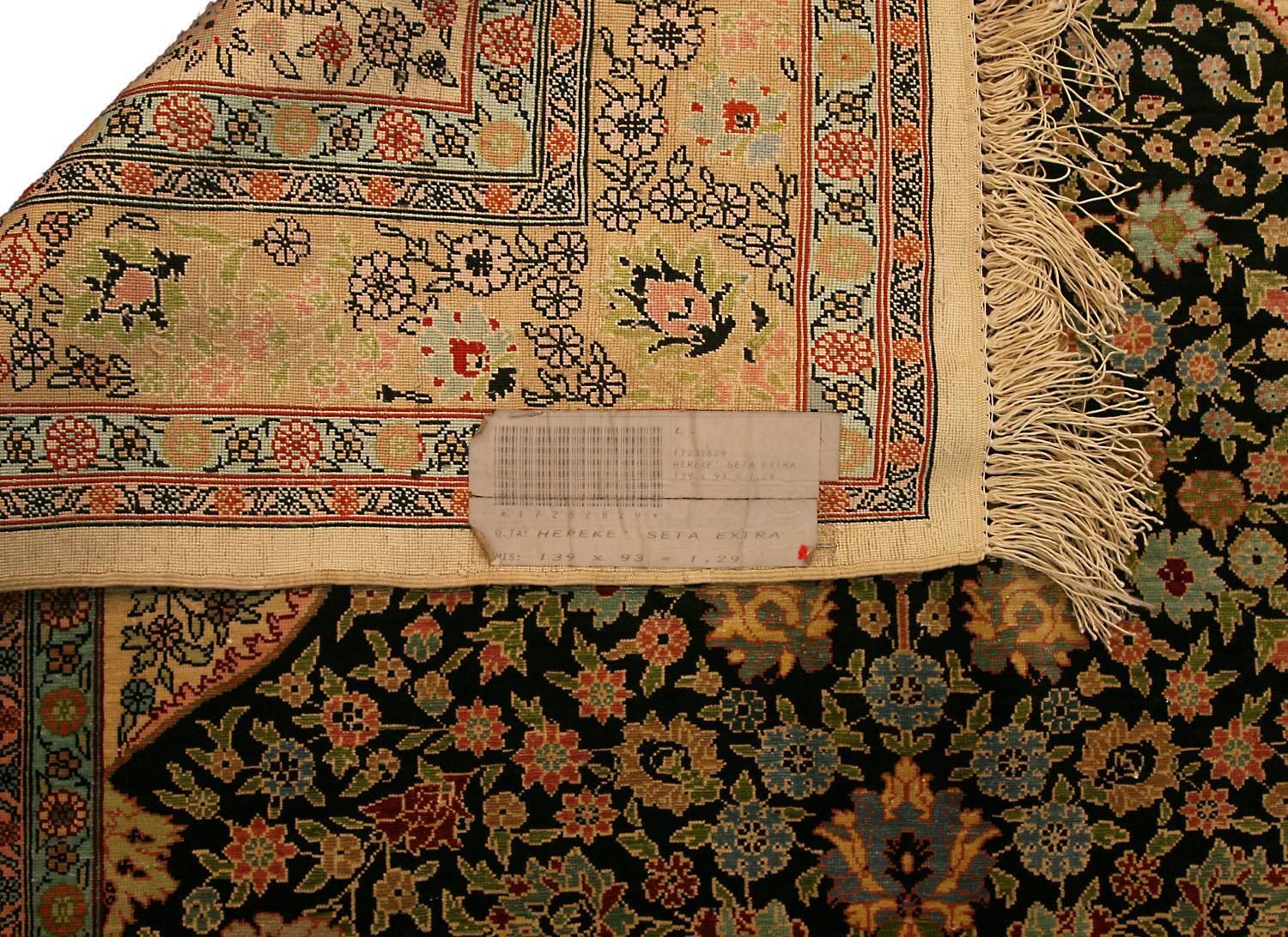 Turkish Hereke Shiny Silk Extra Fine Rug, Xxi Century photo vinterior