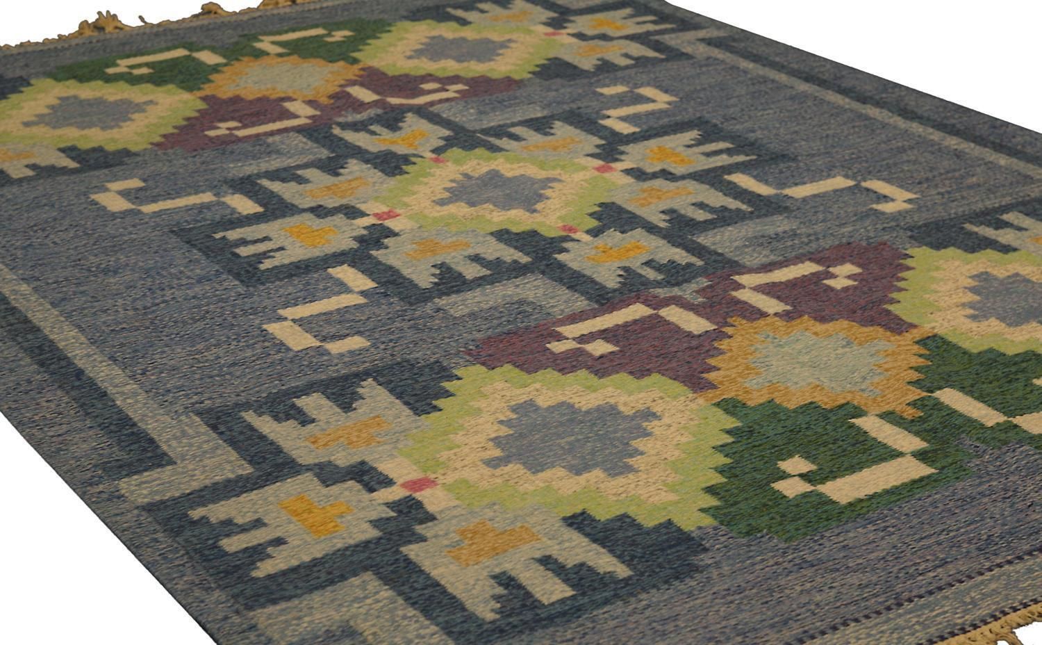 Swedish Kilim Vintage By Is (Ingegerd Silow) 1916 2005 photo furniture