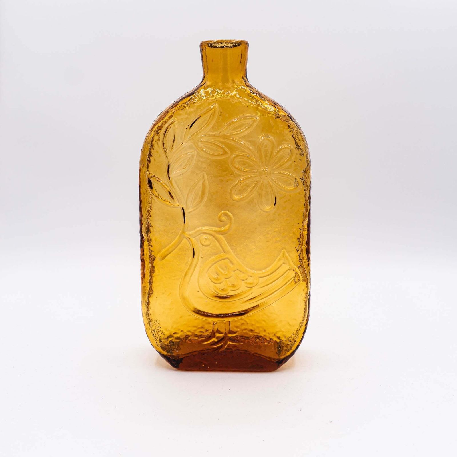Textured Amber Glass Decanter "Bird Of Peace" By Wayne Husted   Stelvia, Empoli   1960s photo furniture