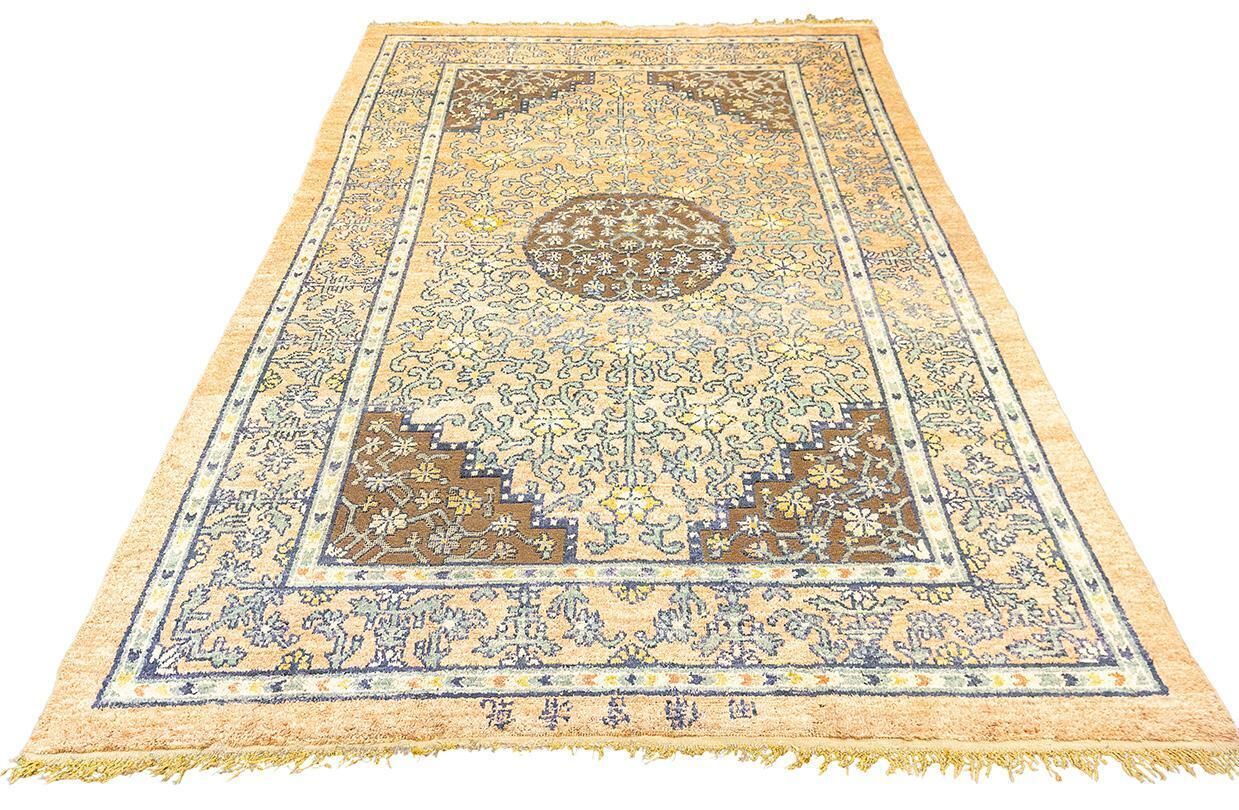 Chinese Rug Imperial Palace Of A Great Benevolence photo furniture