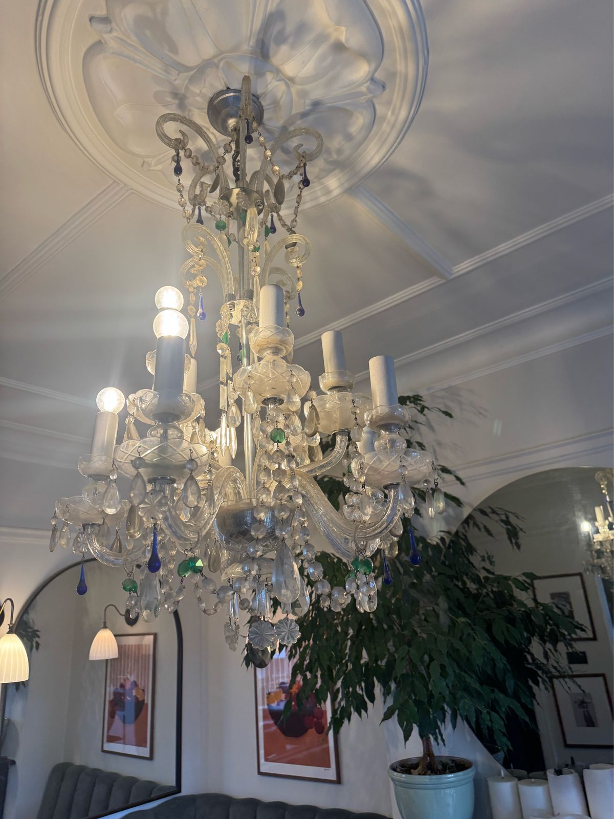 Job Lot 4 Antique Chandeliers photo 1100.0