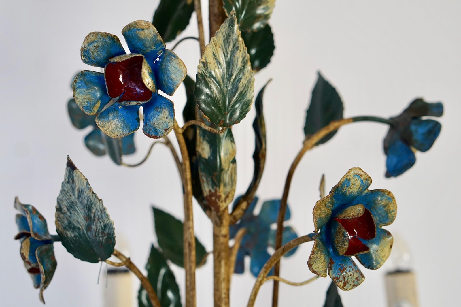 photo for sale Mid 20th Century Italian Painted Iron And Tole Chandelier With Flowers