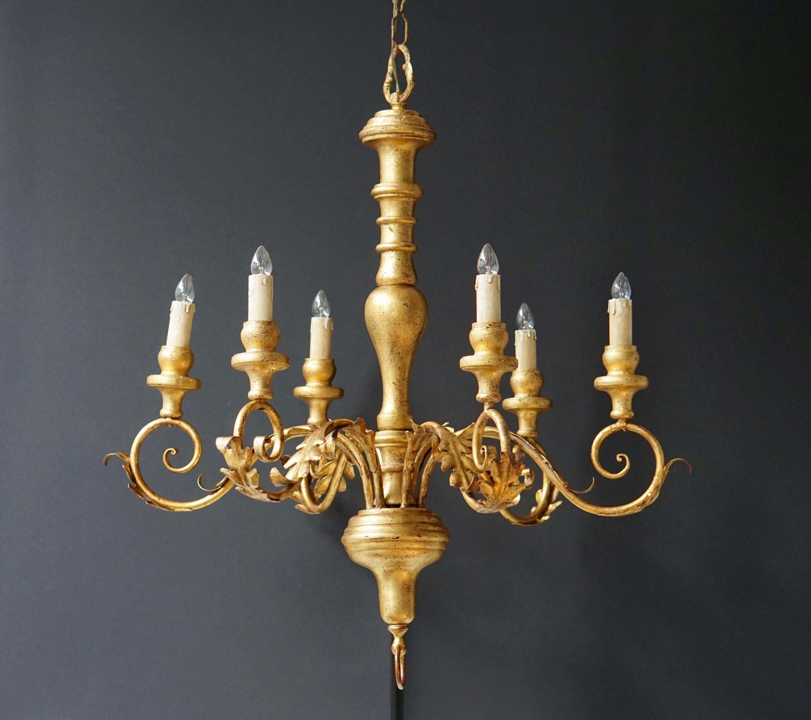 Italian Giltwood Six Arm Chandelier photo Lighting