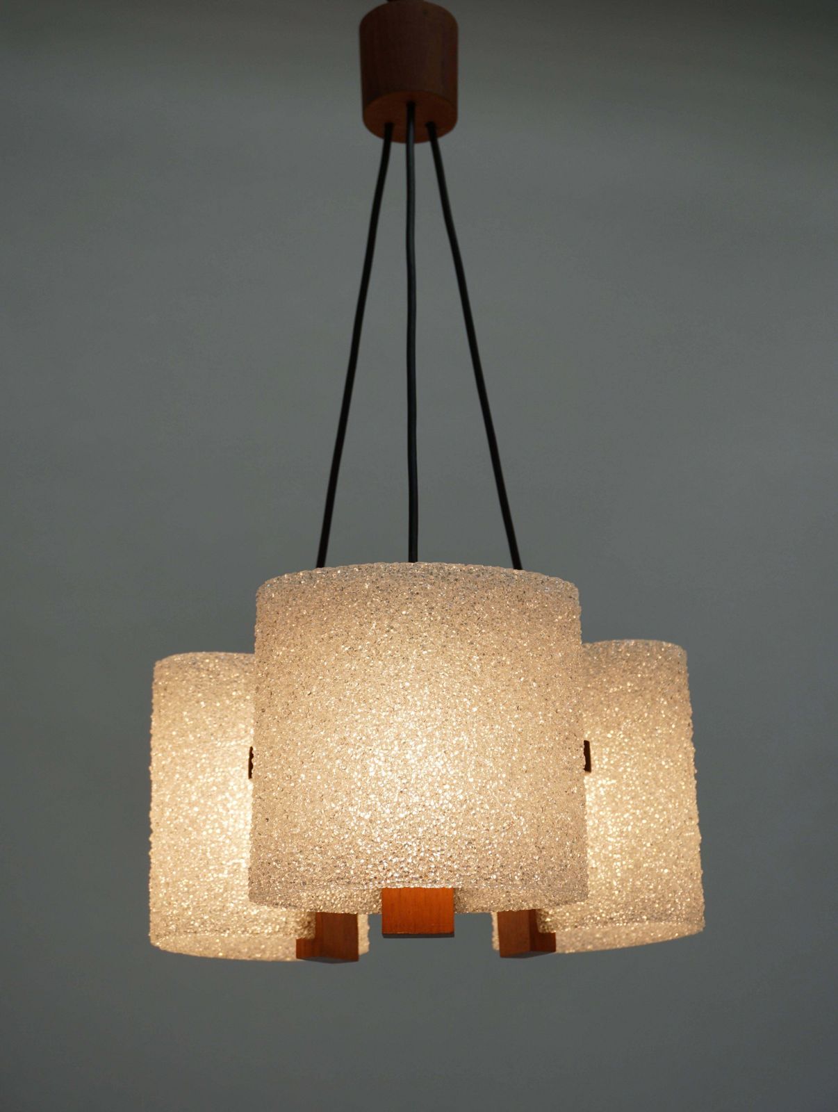 Elegant 1950s Chandelier In Wood And Acrylic photo for sale