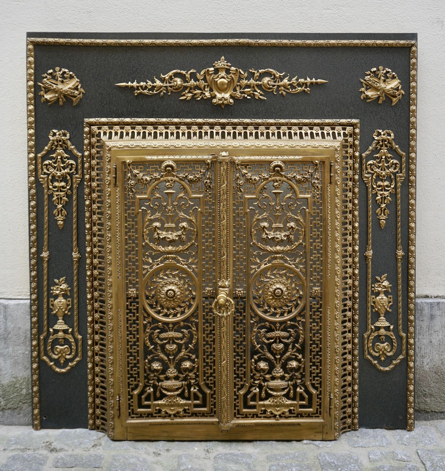 Antique French Fireplace Surround photo 6369.0
