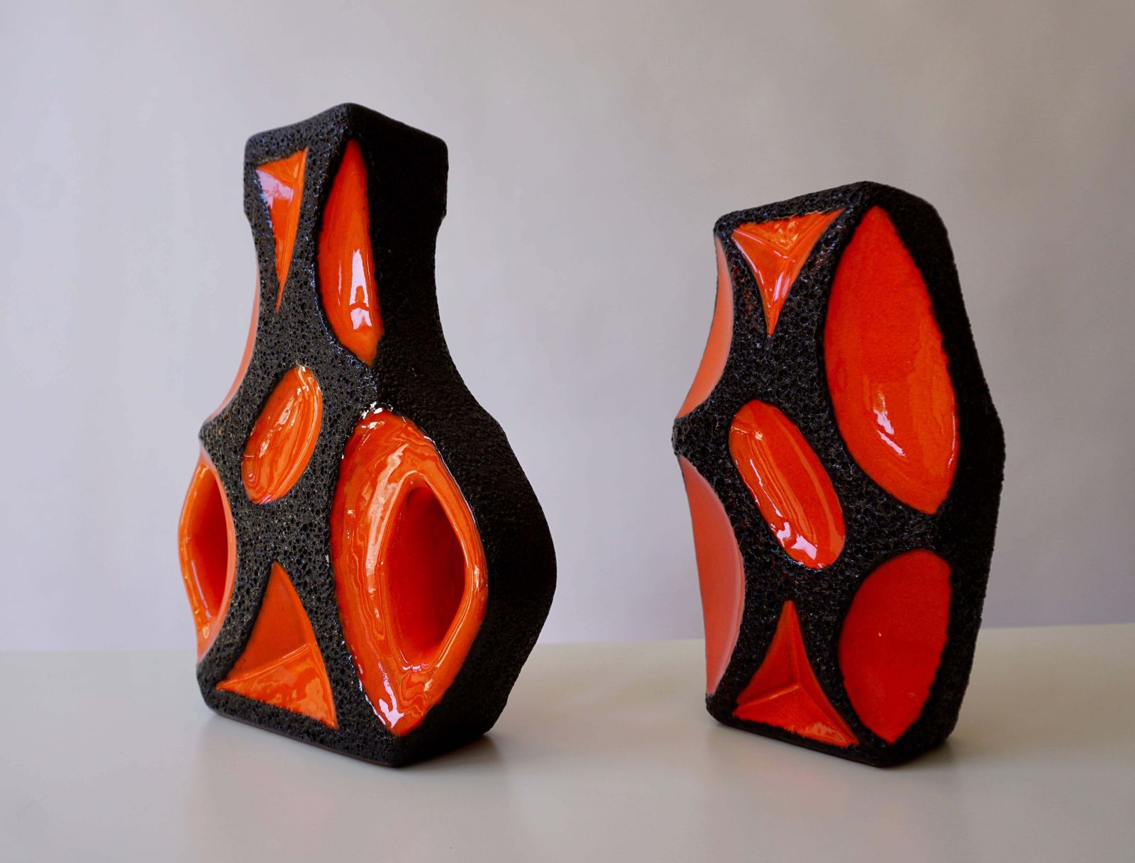 Two West German Roth Keramik Art Pottery 'Fat Lava' Guitar Vase photo Home Decor
