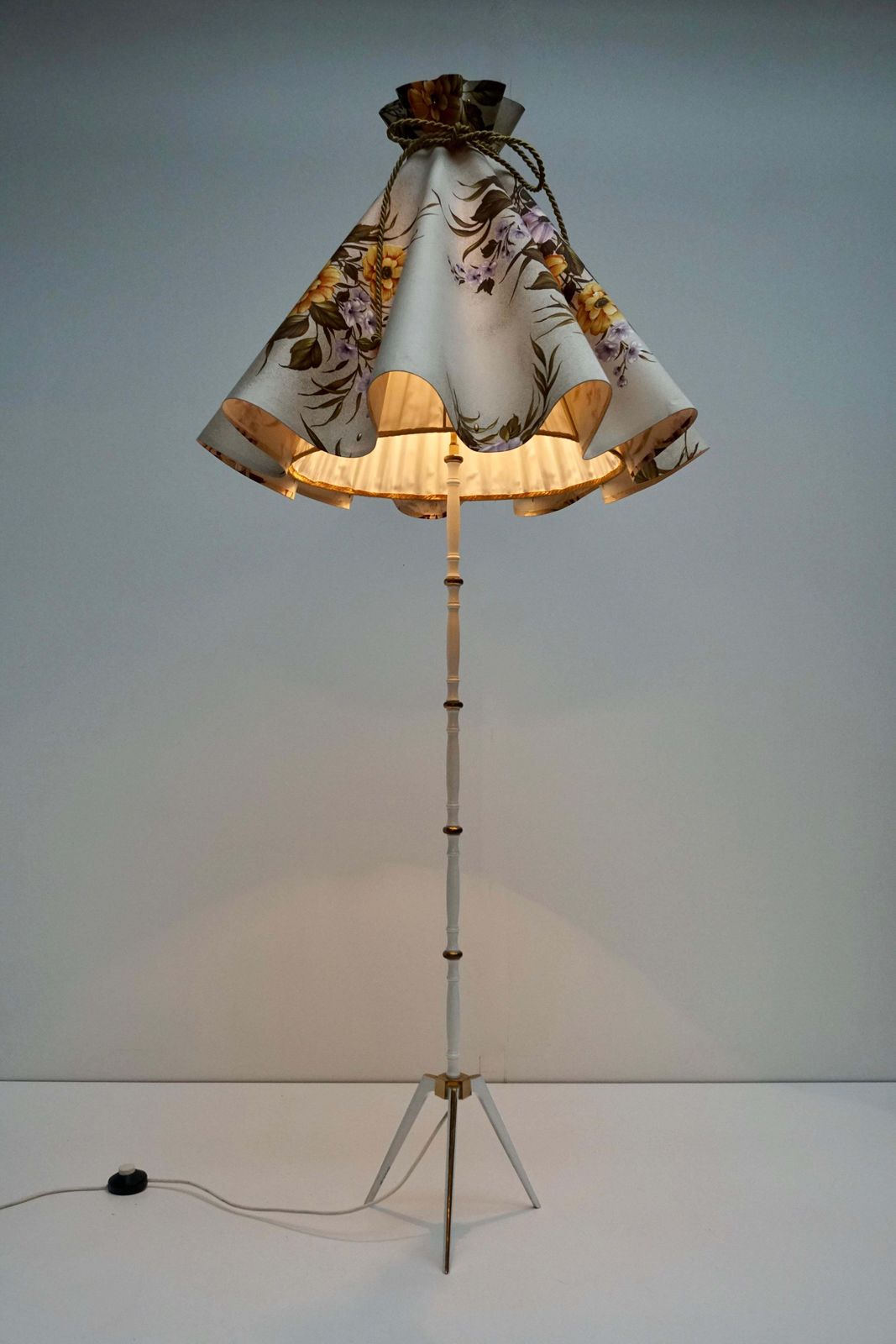 Midcentury Brass Floor Lamp, Flower Shade, Italy photo Lighting