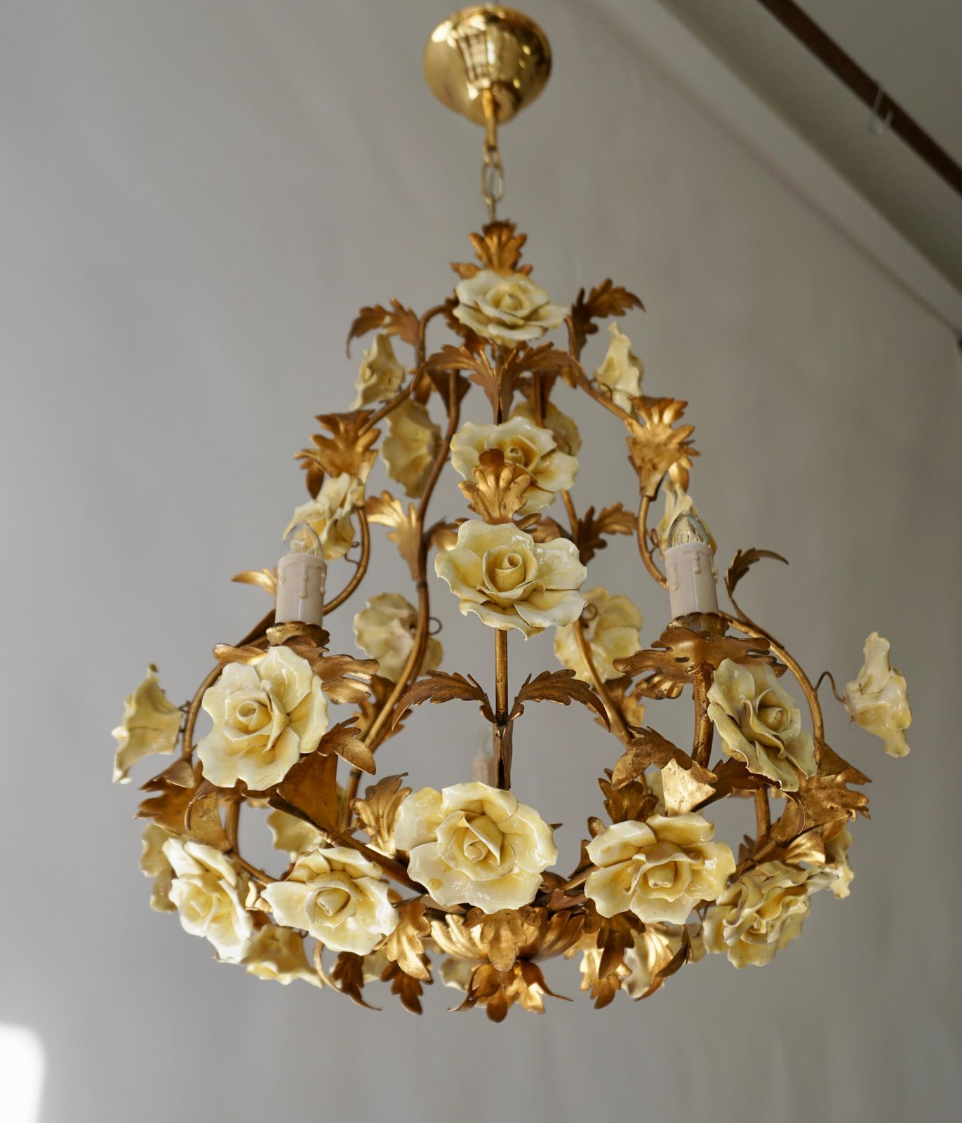 Italian Brass Tole Chandelier With Yellow Porcelain Flowers photo 1616.0