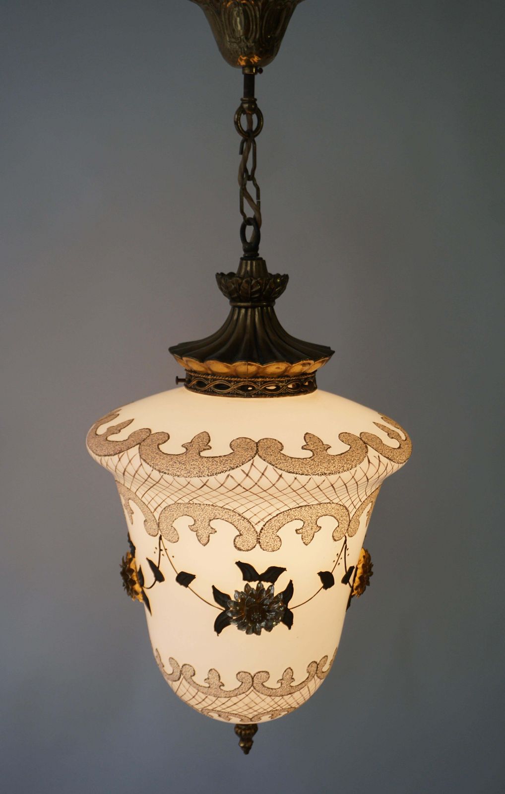 1571.0 Floral Opaline Glass And Gilt Brass Pendat Light photo