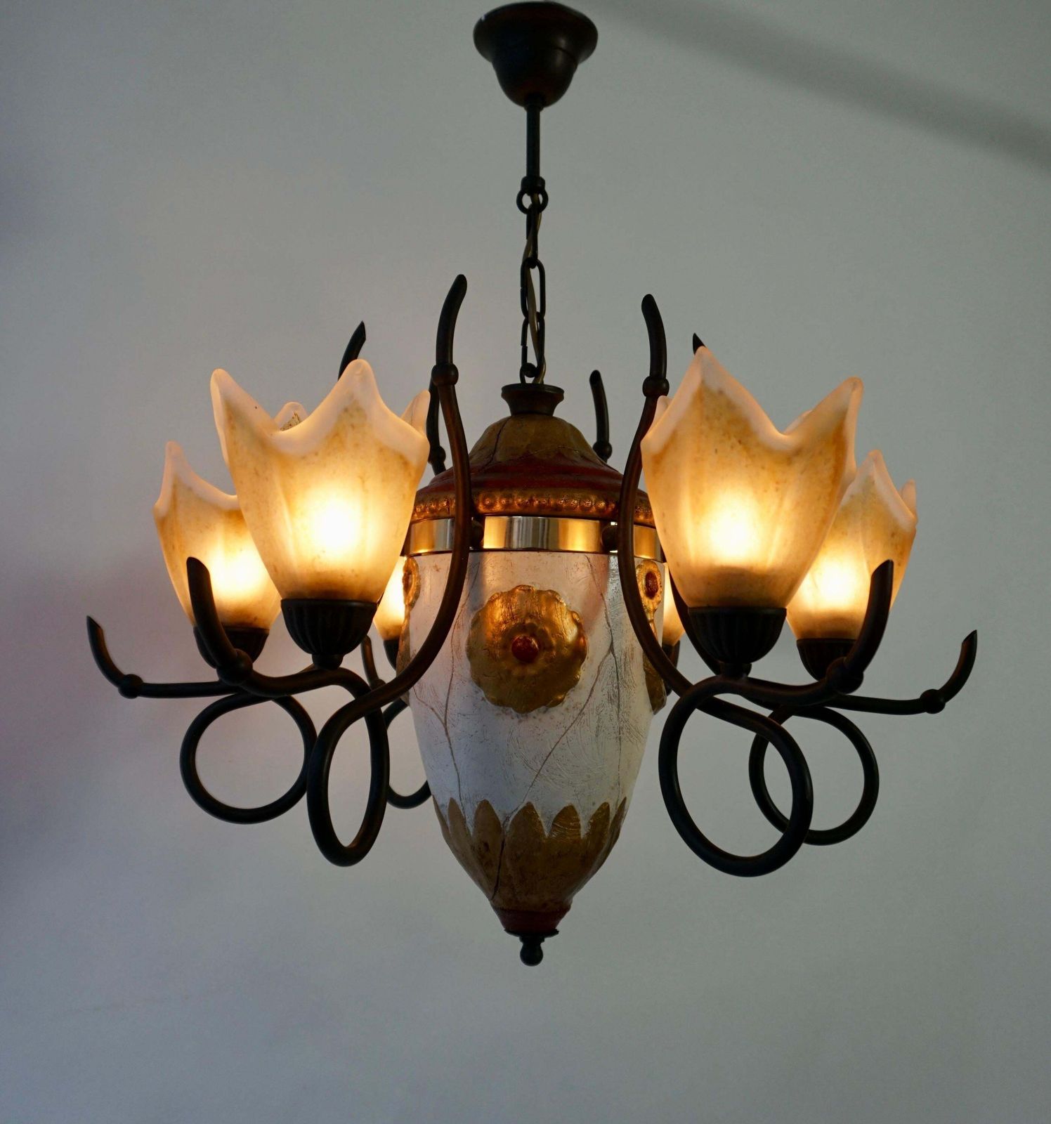photo buy Elegant Italian Hollywood Regency Chandelier