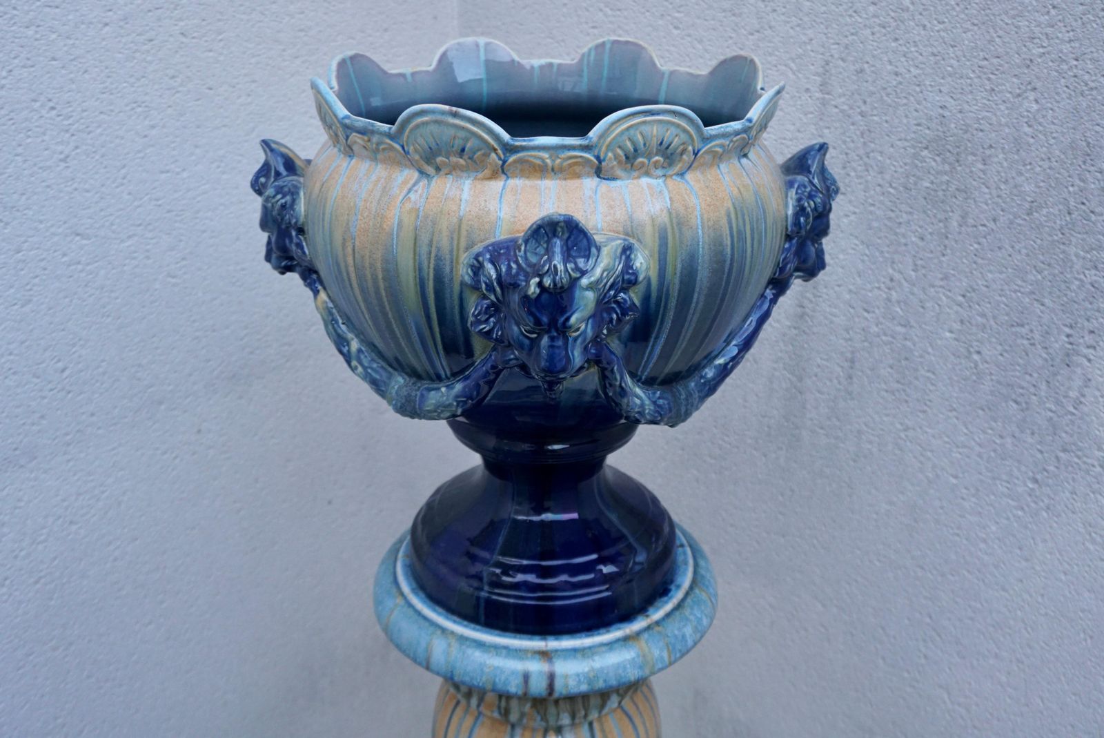 A Jardiniere On Column With Lion Head Decor In Flemish Earthenware Style photo vinterior