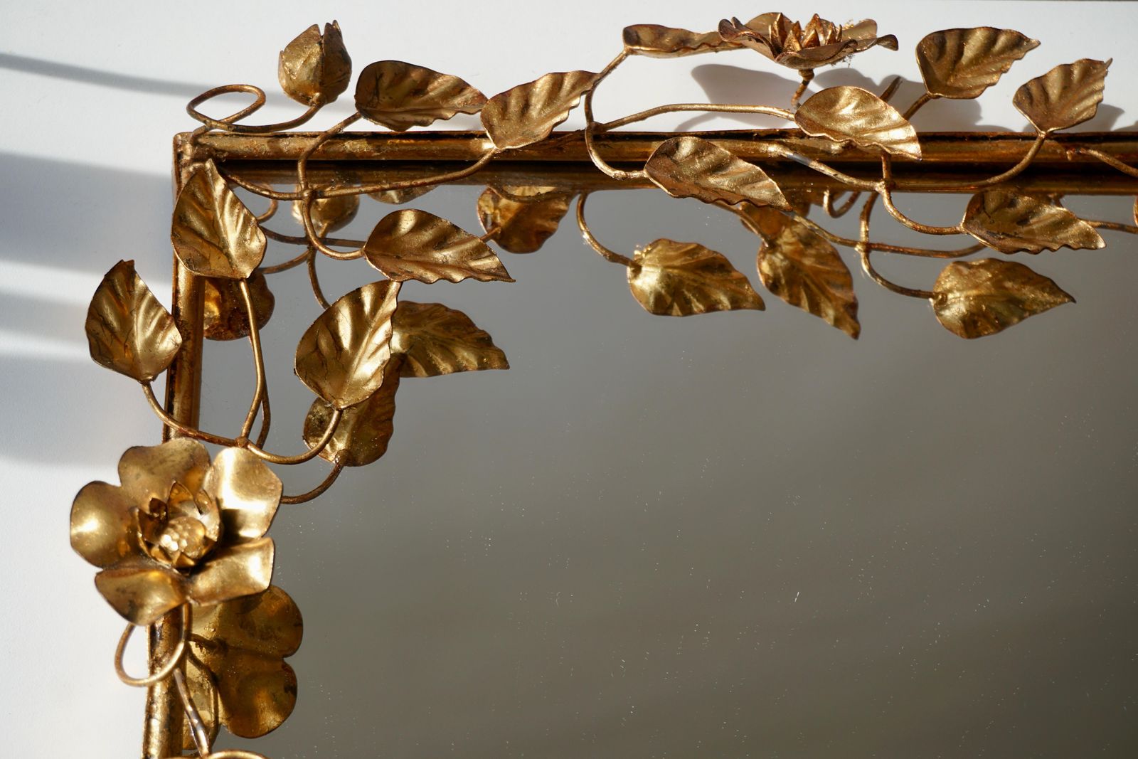 Mirror In Gilded Metal With Vine Leaves Italy, 1970s photo vintage