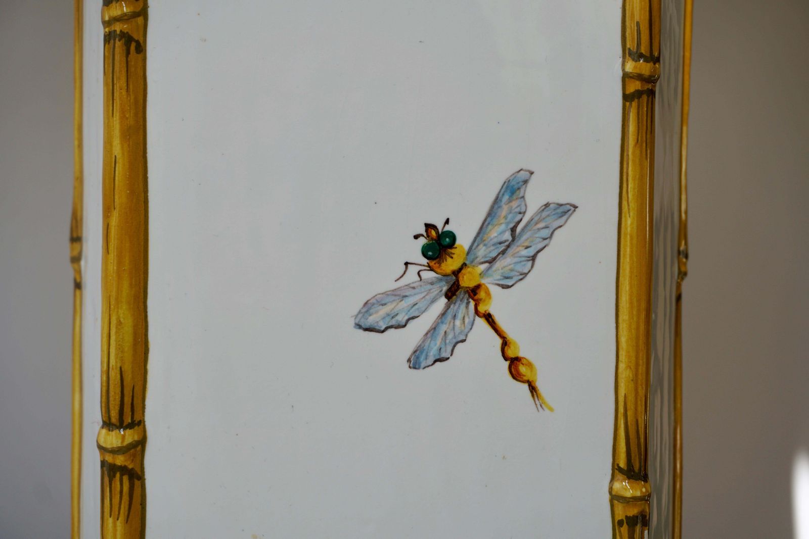 Lighting Art Nouveau Dragonfly Table Lamp photo