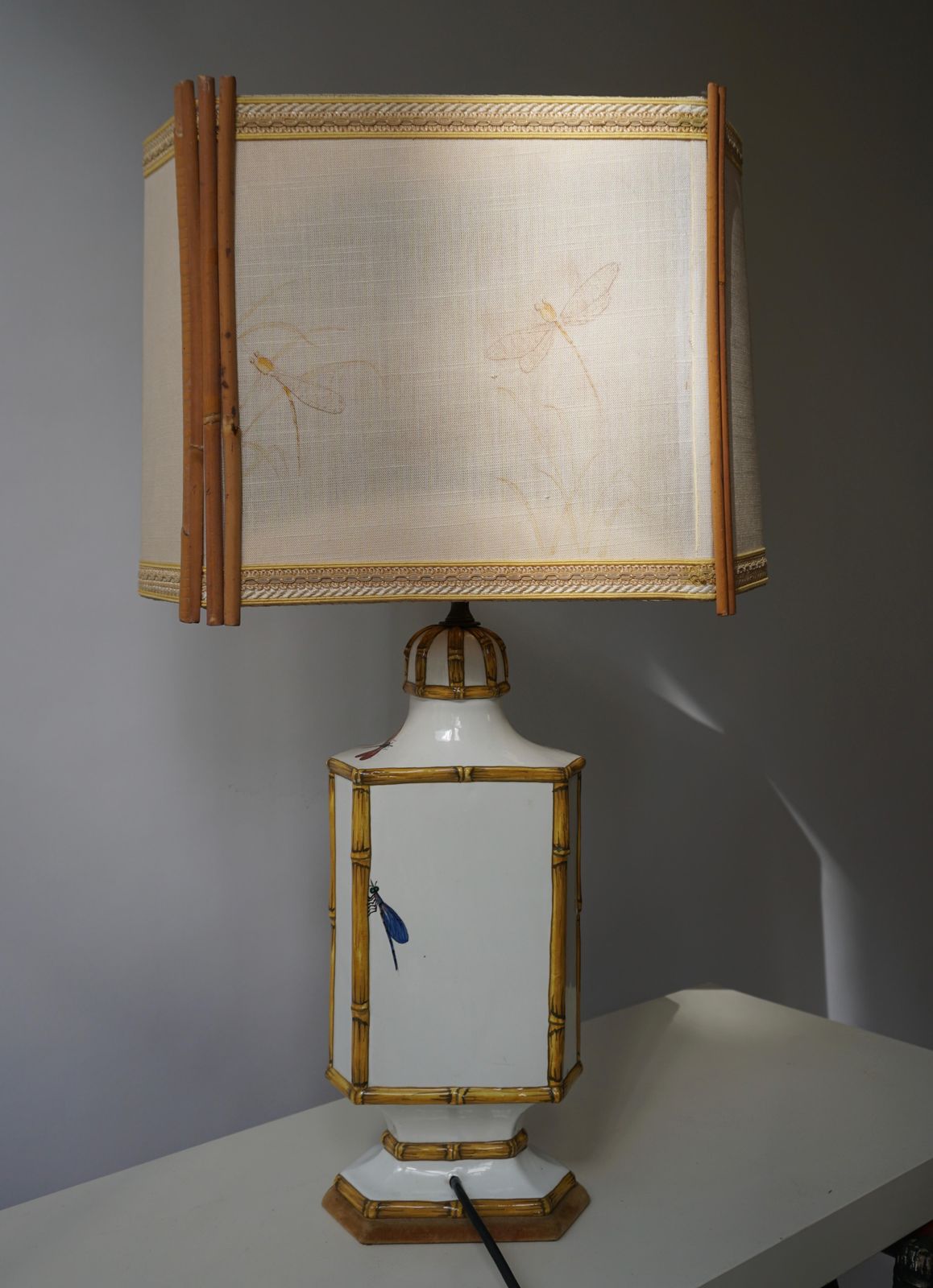 photo vintage Art Nouveau Dragonfly Table Lamp